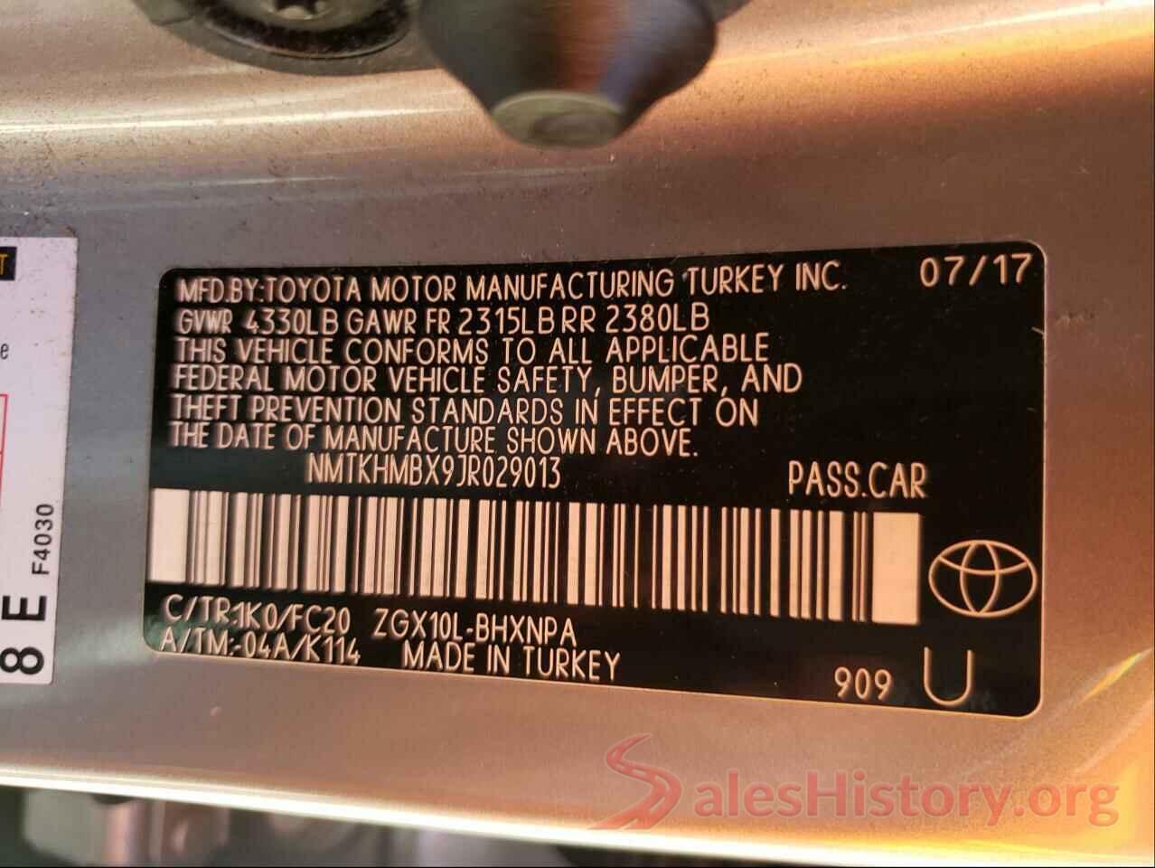 NMTKHMBX9JR029013 2018 TOYOTA C-HR