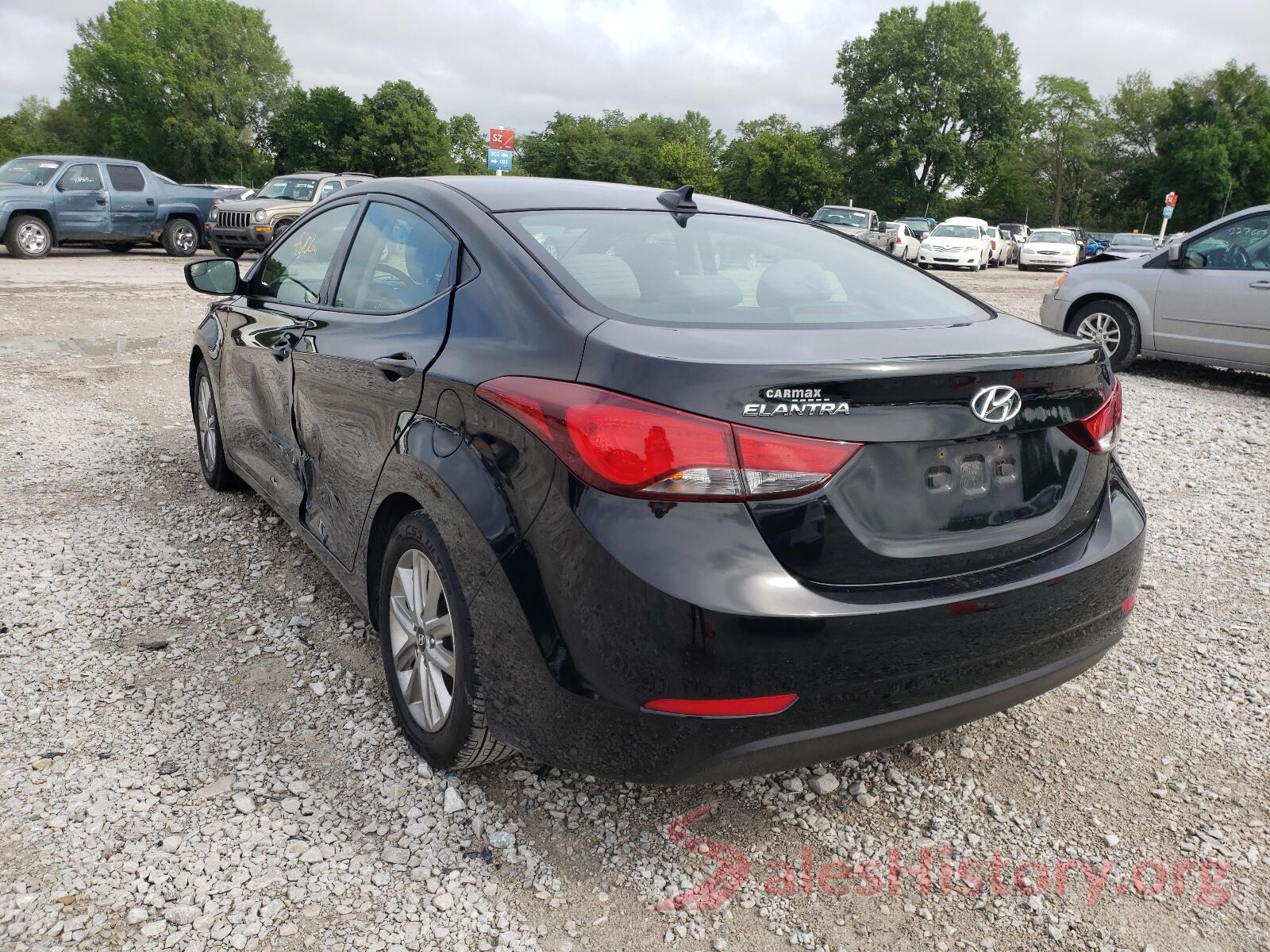 5NPDH4AE5GH655697 2016 HYUNDAI ELANTRA