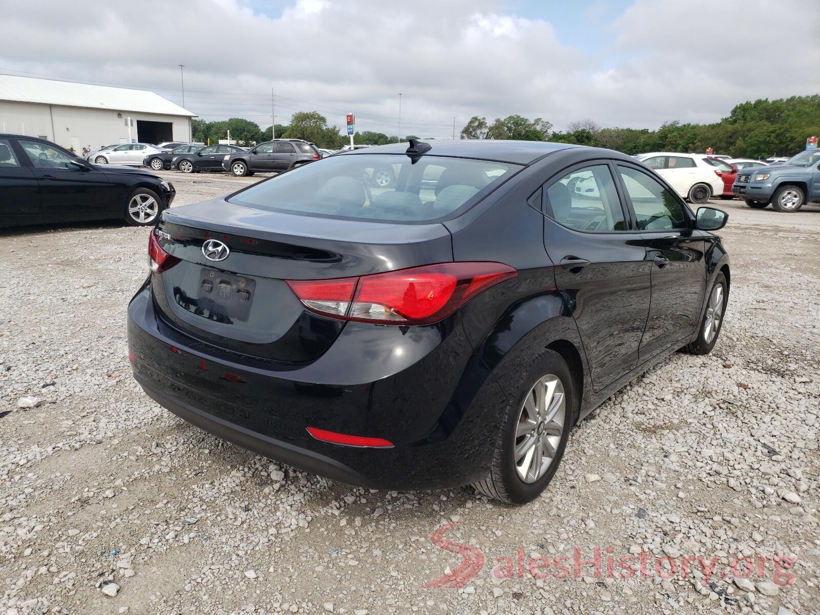 5NPDH4AE5GH655697 2016 HYUNDAI ELANTRA