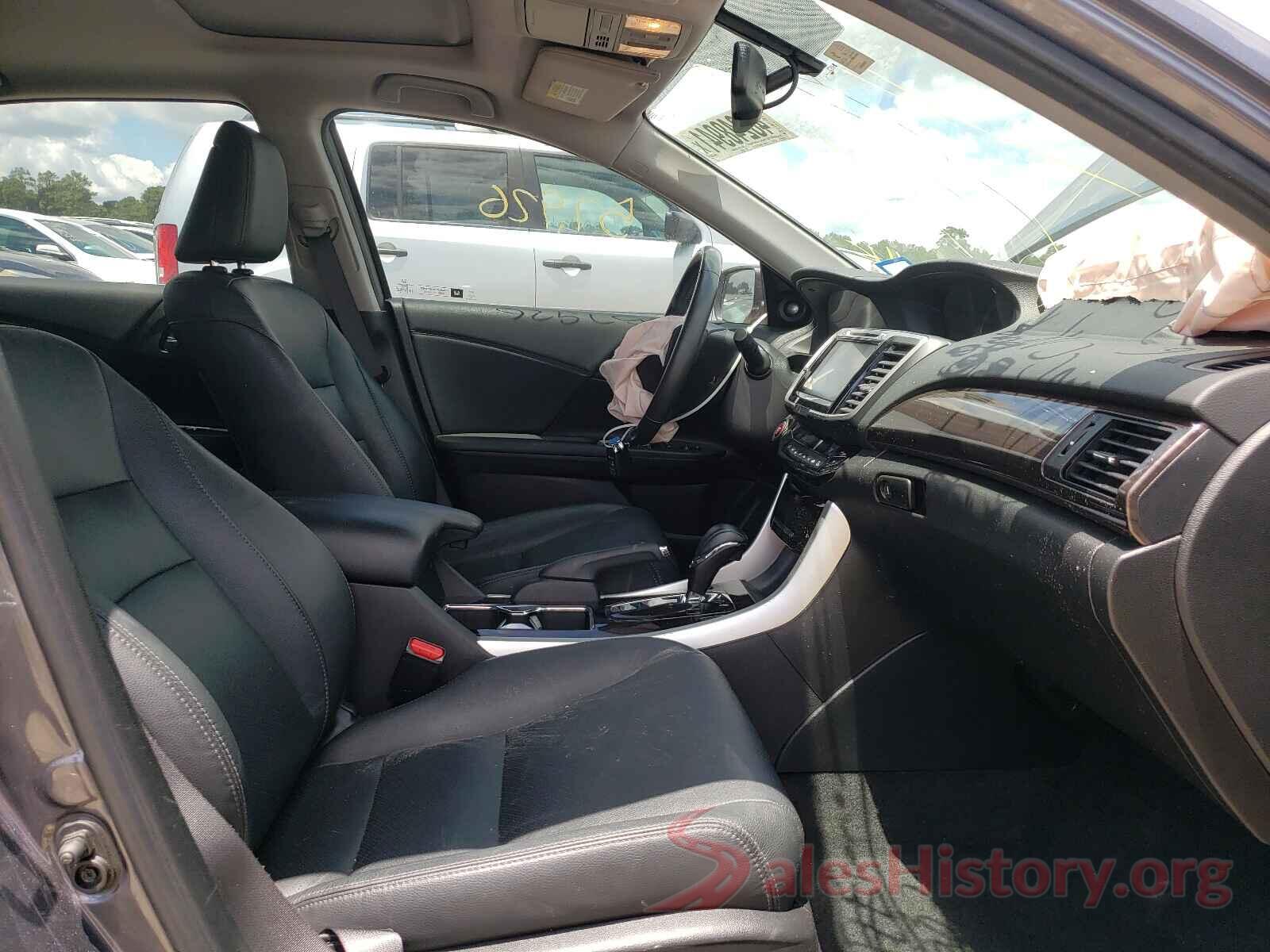 1HGCR2F85HA060228 2017 HONDA ACCORD