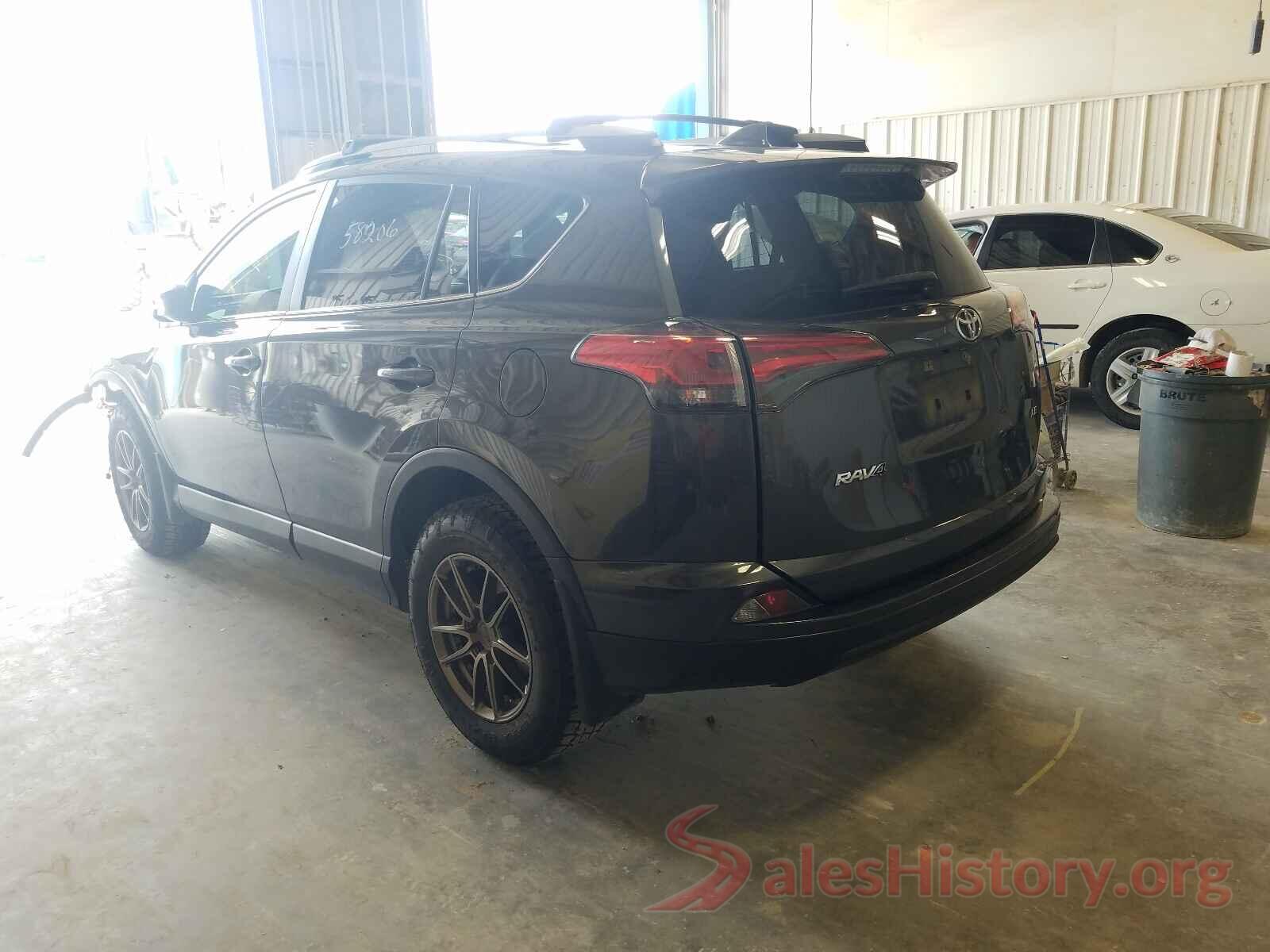 JTMZFREV4JJ196048 2018 TOYOTA RAV4