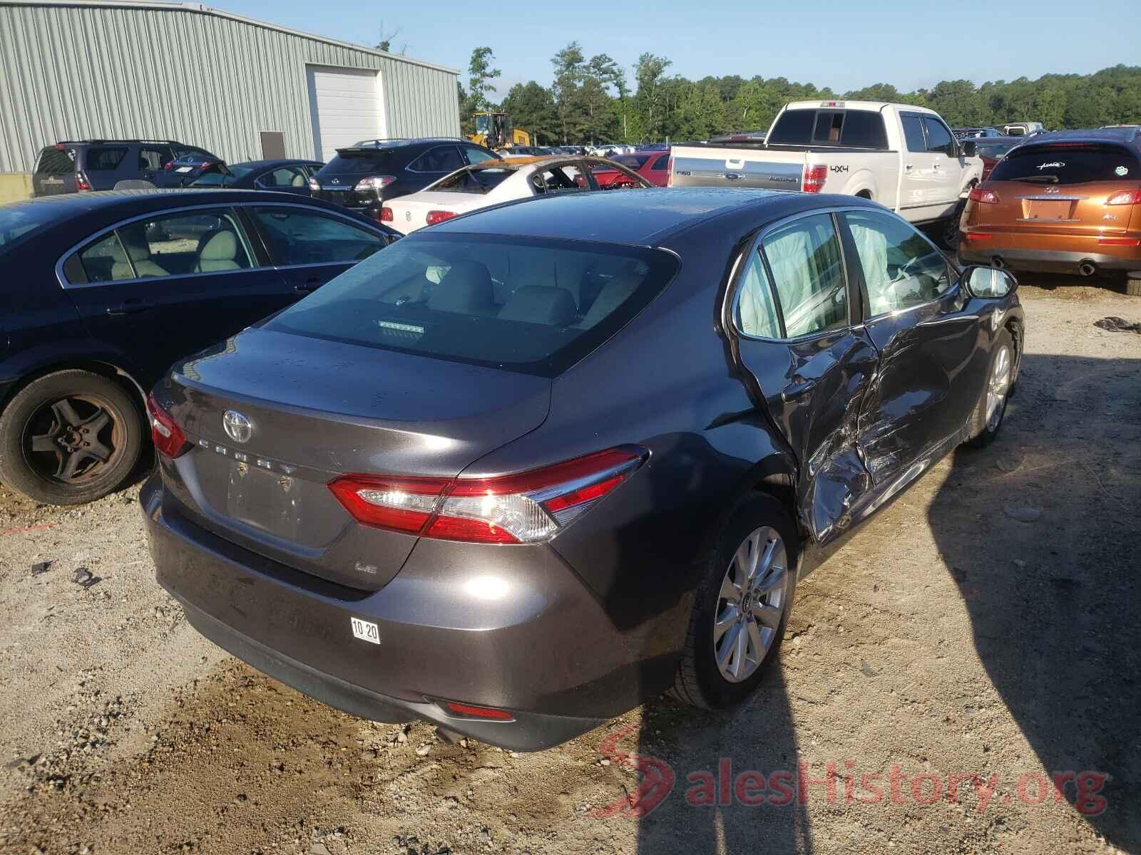 4T1B11HK9JU002983 2018 TOYOTA CAMRY