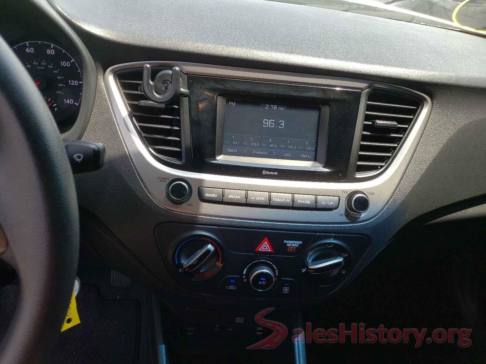 3KPC24A33JE034840 2018 HYUNDAI ACCENT