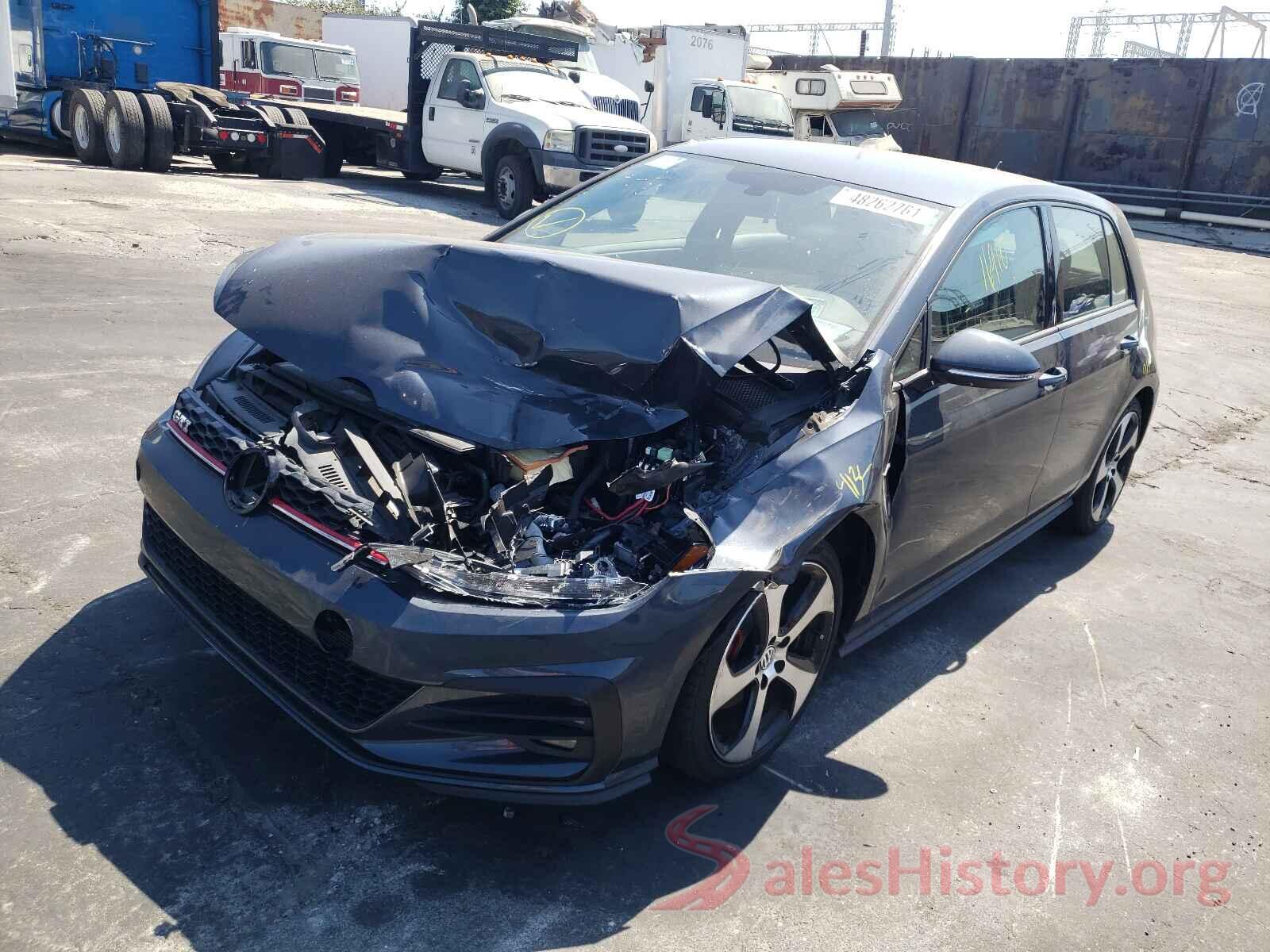 3VW447AU6JM294533 2018 VOLKSWAGEN GTI