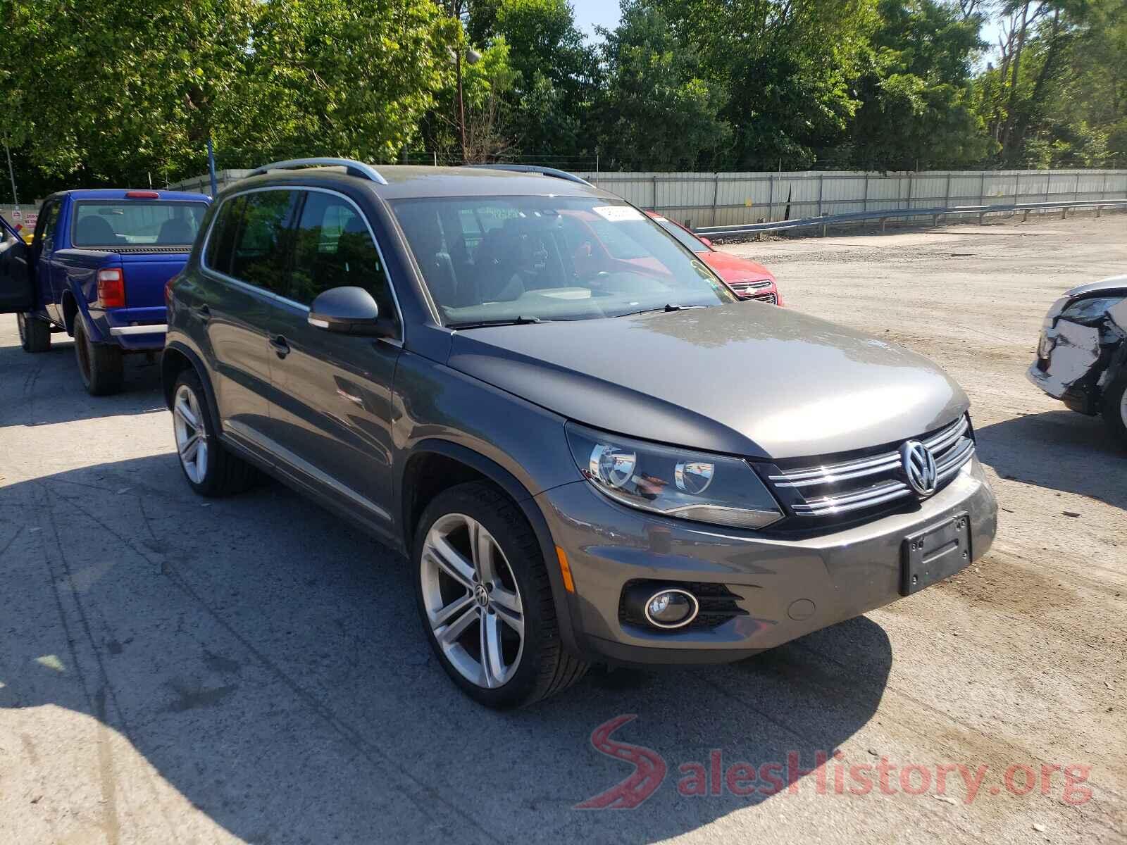 WVGBV7AX7GW062660 2016 VOLKSWAGEN TIGUAN