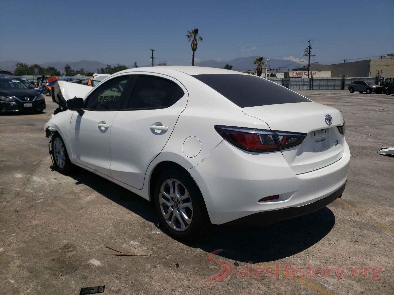 3MYDLBYV8JY314752 2018 TOYOTA YARIS