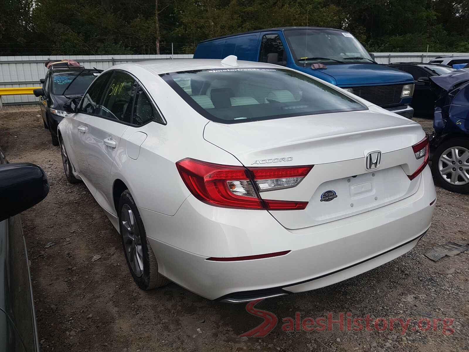 1HGCV1F14JA116240 2018 HONDA ACCORD