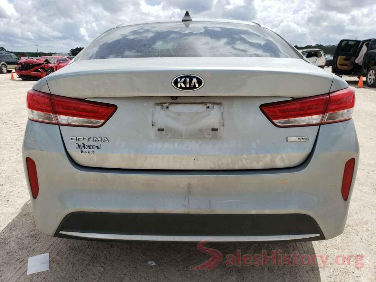 KNAGT4LEXH5009028 2017 KIA OPTIMA