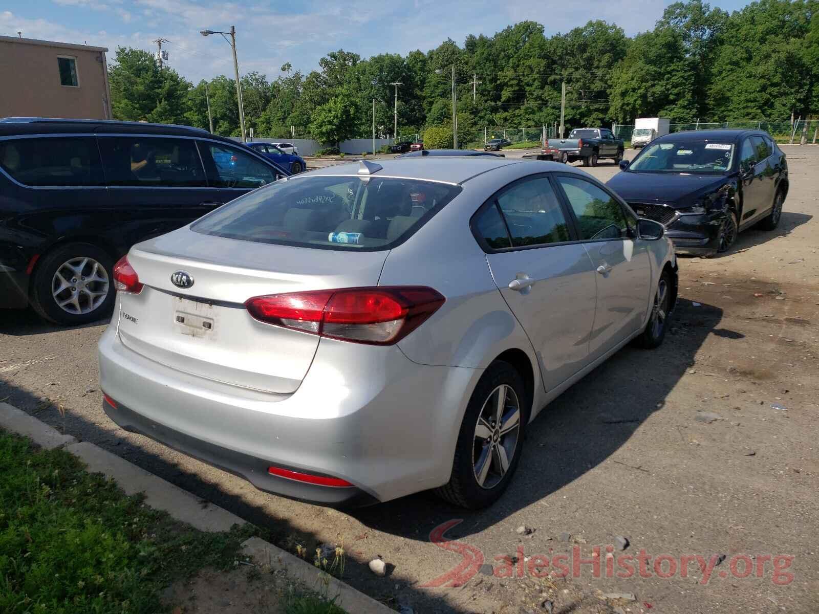 3KPFL4A75JE202958 2018 KIA FORTE