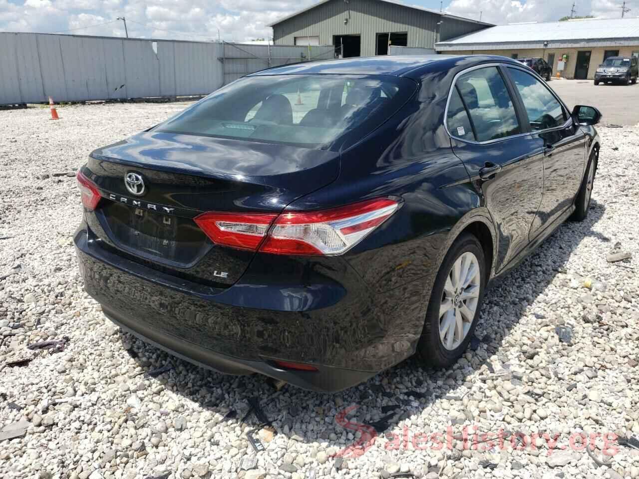 4T1B11HK2JU623241 2018 TOYOTA CAMRY