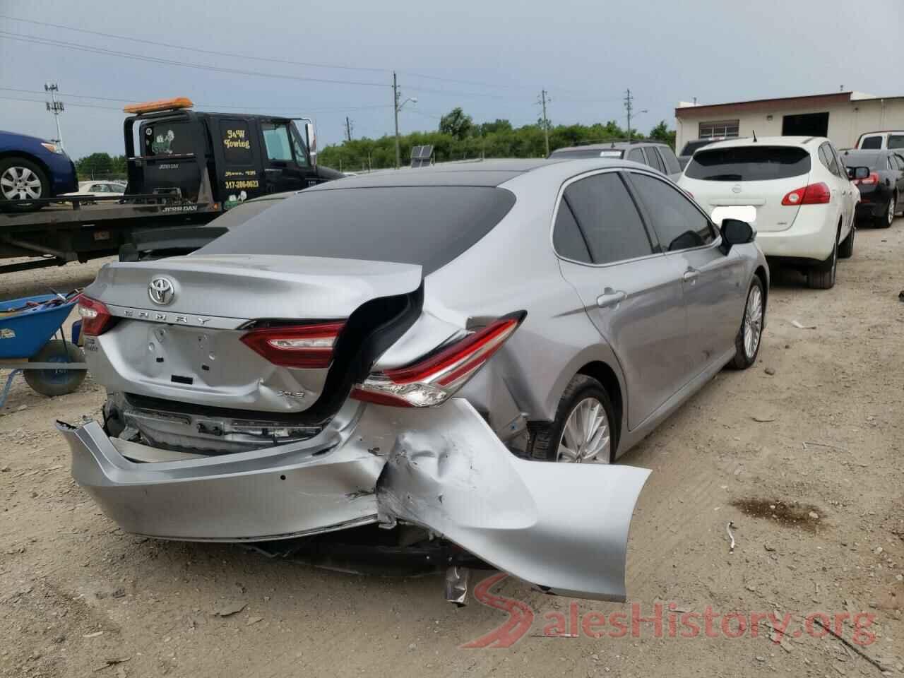 4T1B11HK8JU066433 2018 TOYOTA CAMRY