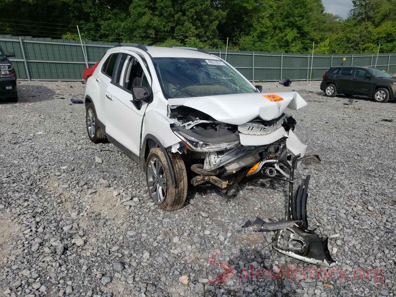 3GNCJLSB1KL318135 2019 CHEVROLET TRAX