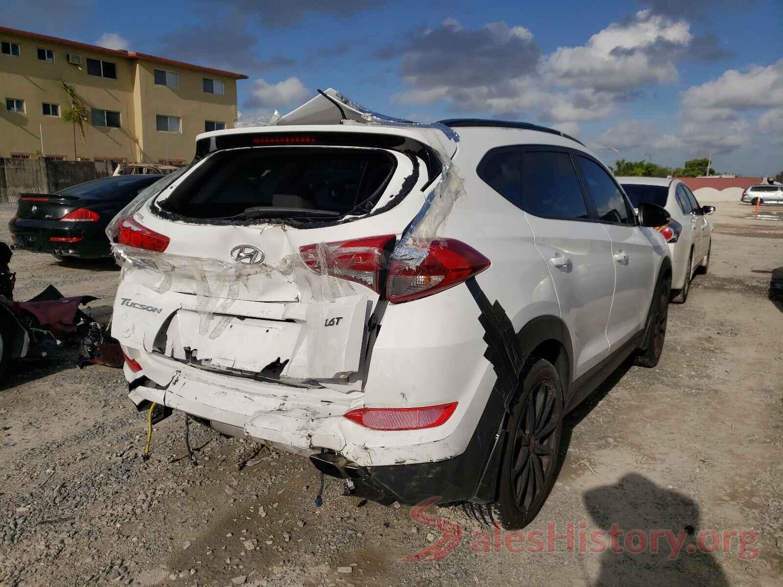 KM8J33A25HU538951 2017 HYUNDAI TUCSON