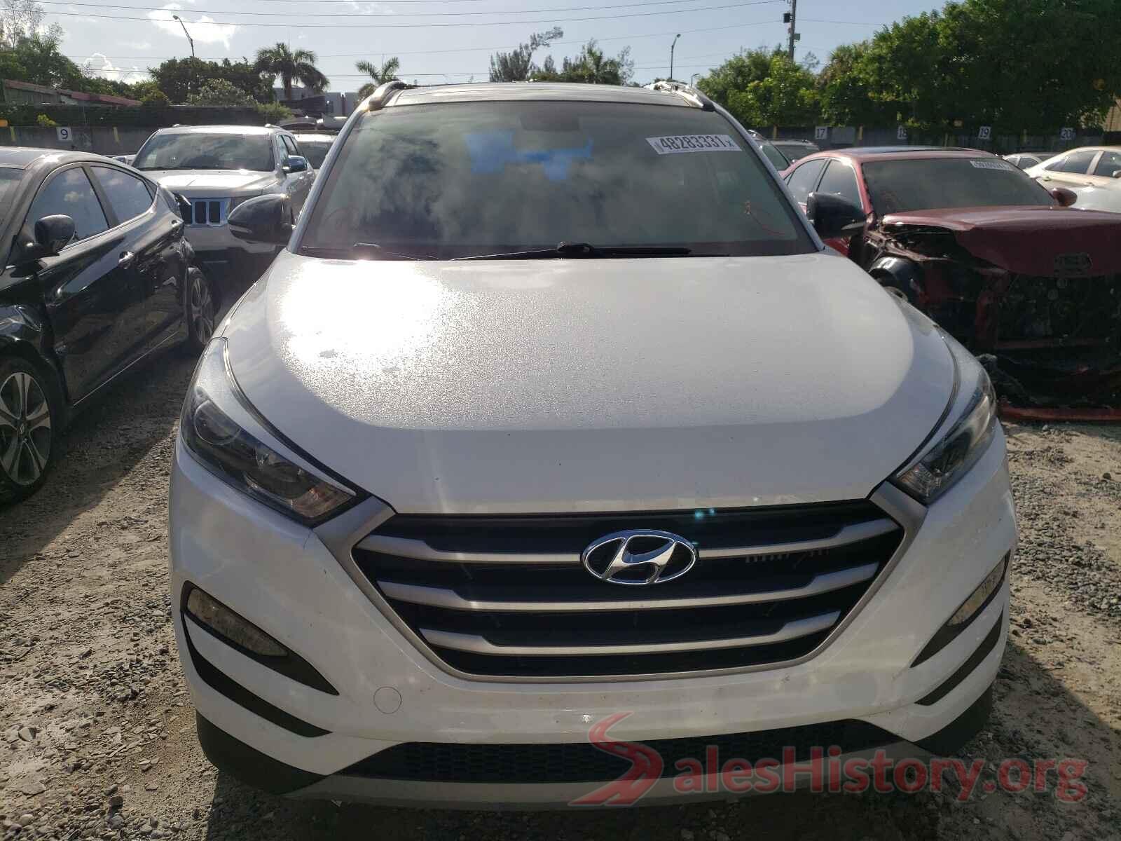 KM8J33A25HU538951 2017 HYUNDAI TUCSON