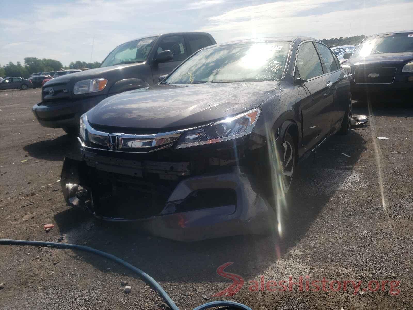 1HGCR2F74HA236628 2017 HONDA ACCORD