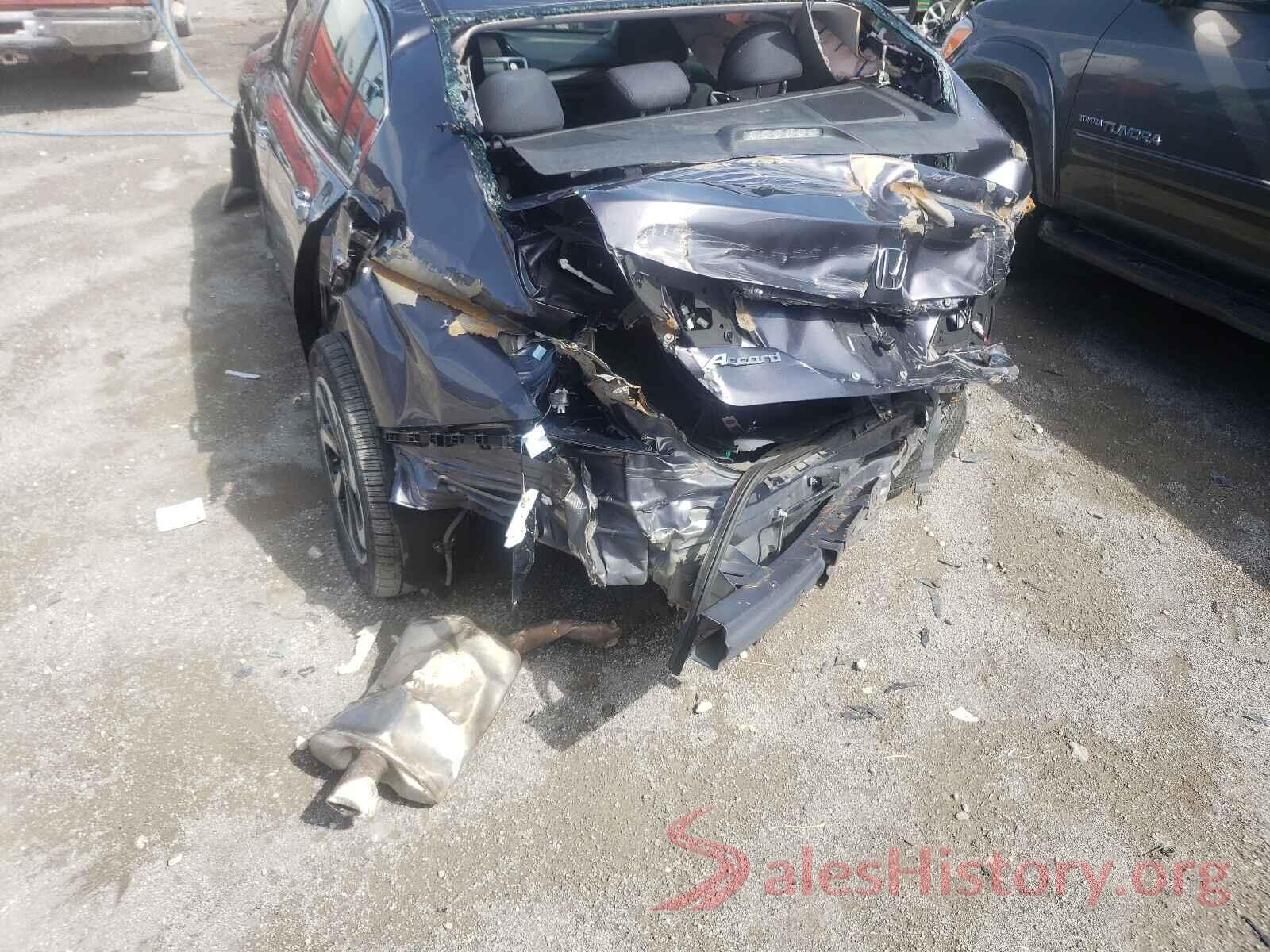 1HGCR2F74HA236628 2017 HONDA ACCORD