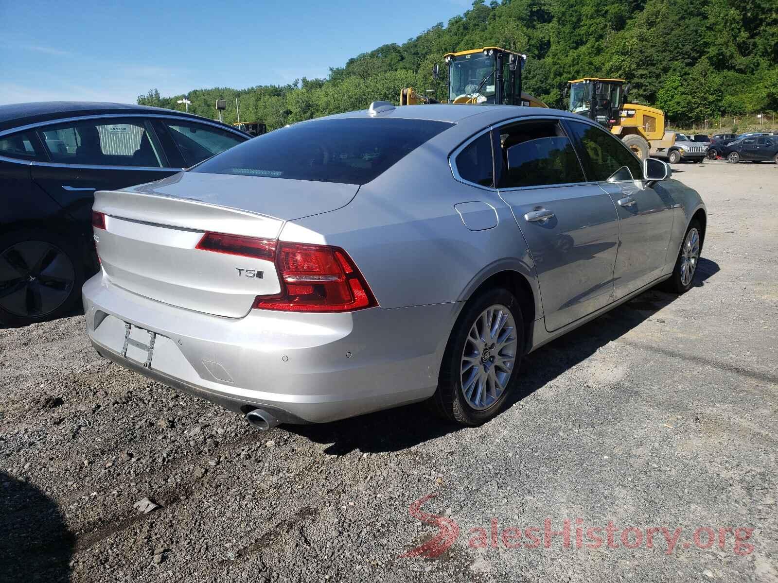 LVY982MK1JP038121 2018 VOLVO S90