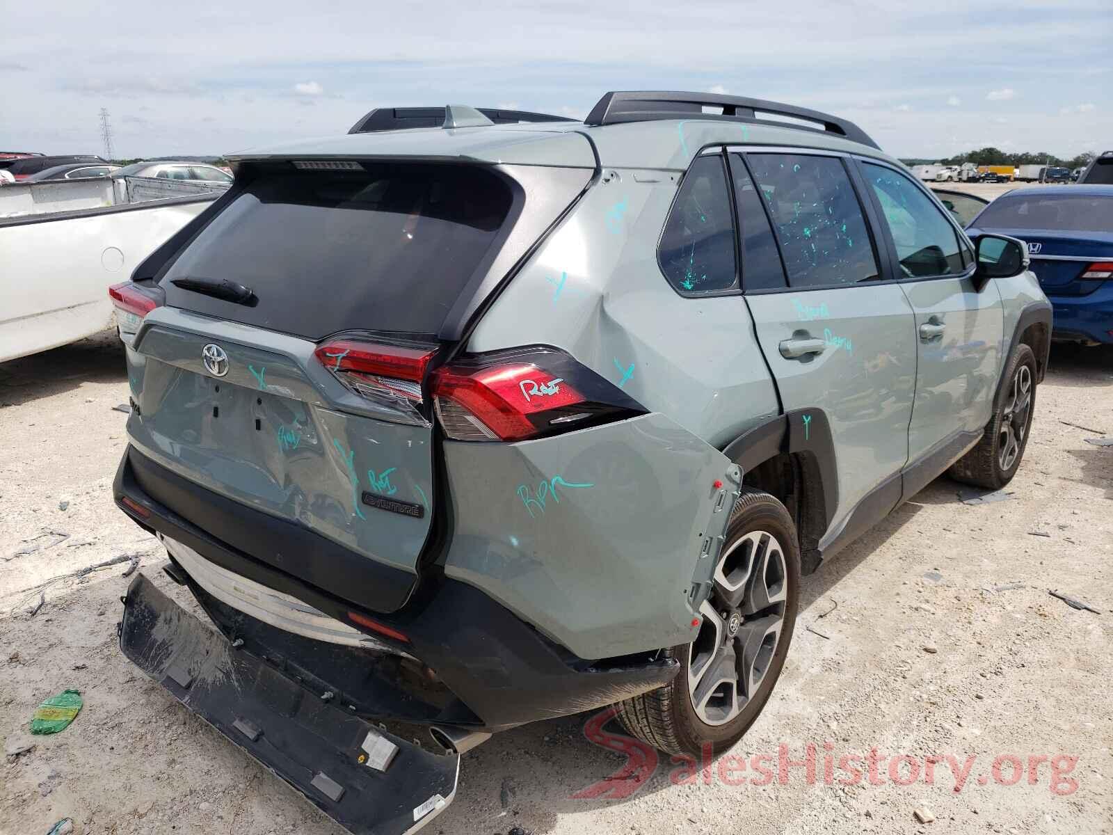 2T3J1RFV5KC030085 2019 TOYOTA RAV4