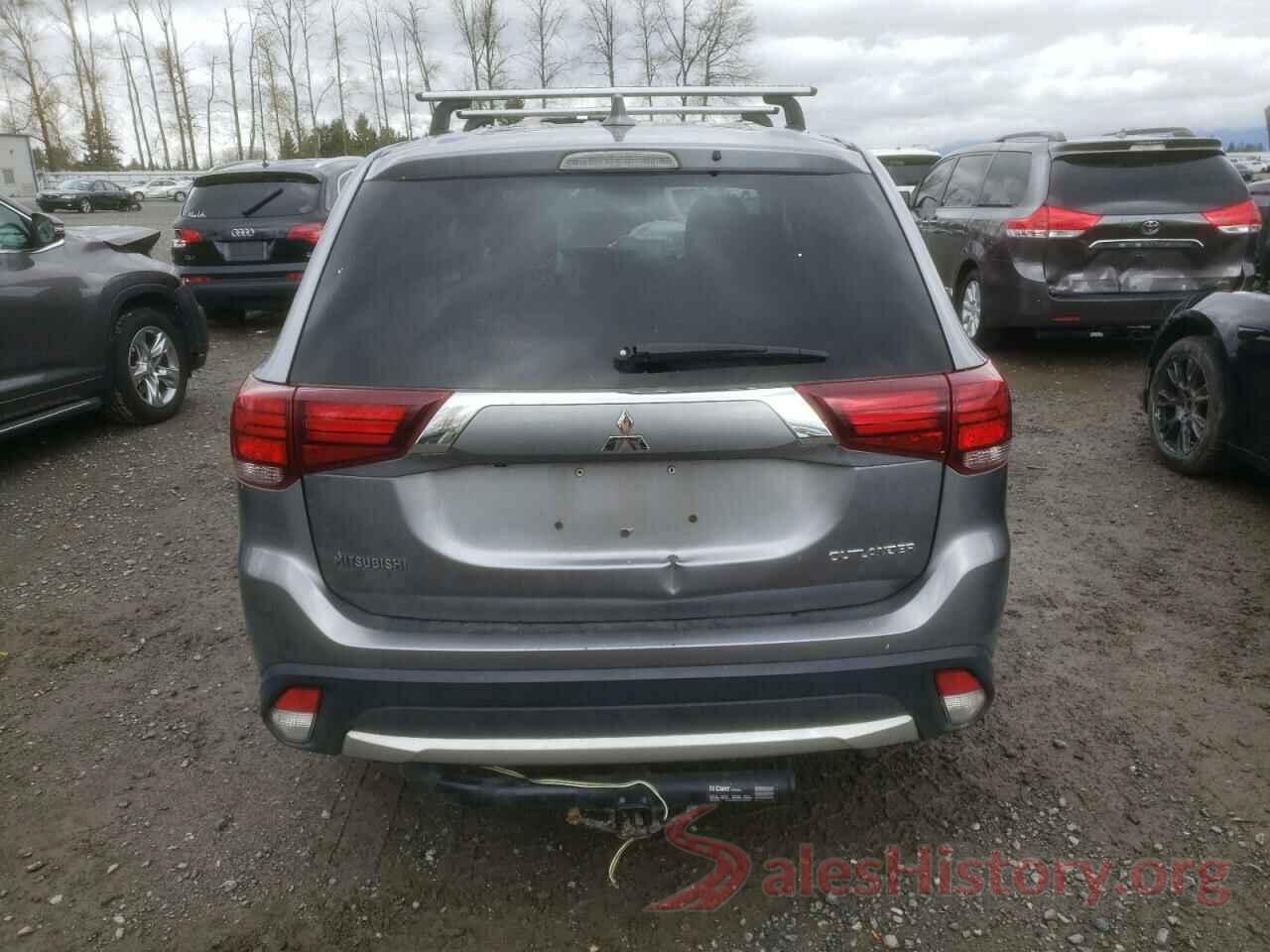 JA4AD2A3XJZ015741 2018 MITSUBISHI OUTLANDER