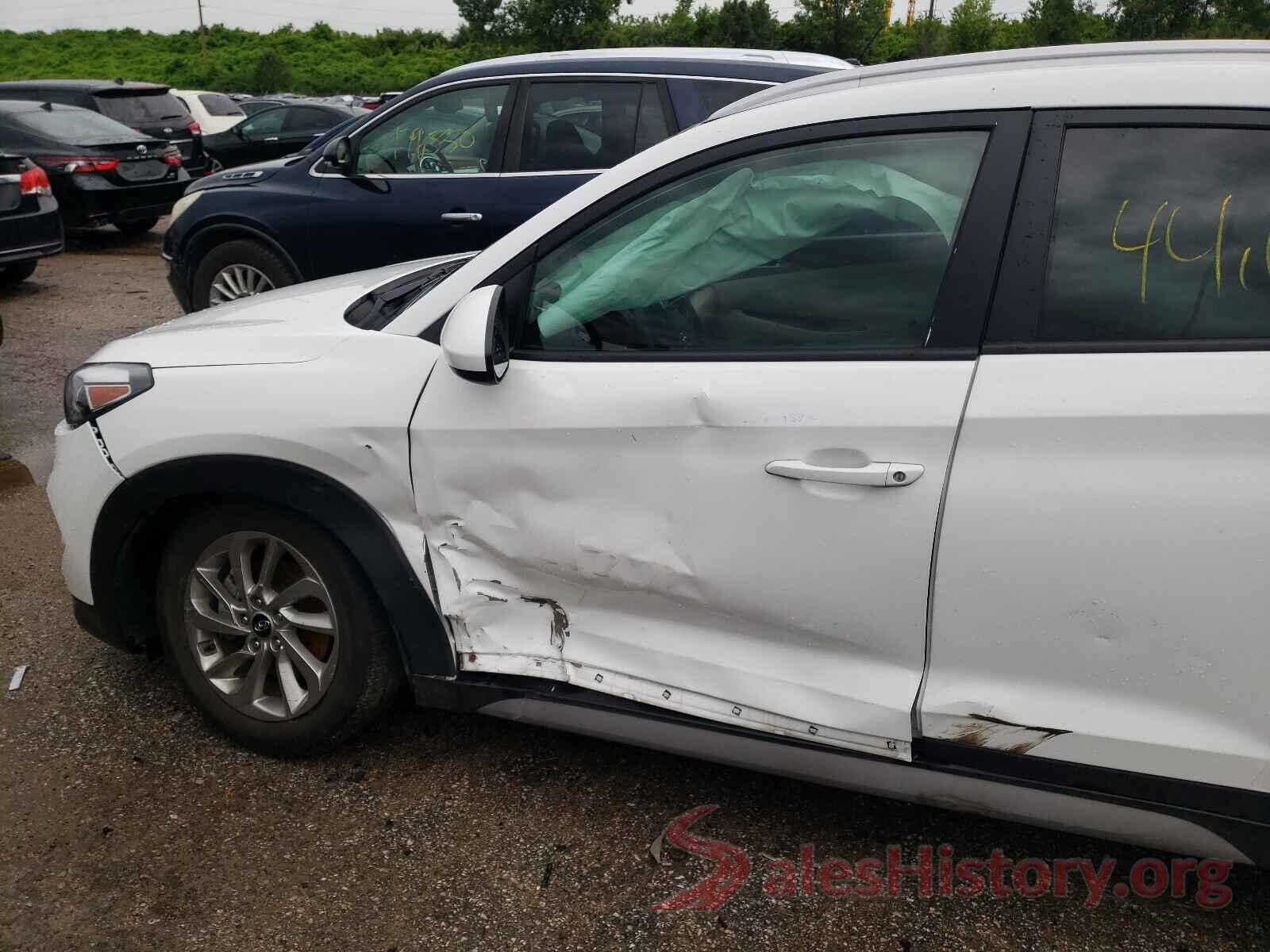 KM8J33A44HU512570 2017 HYUNDAI TUCSON