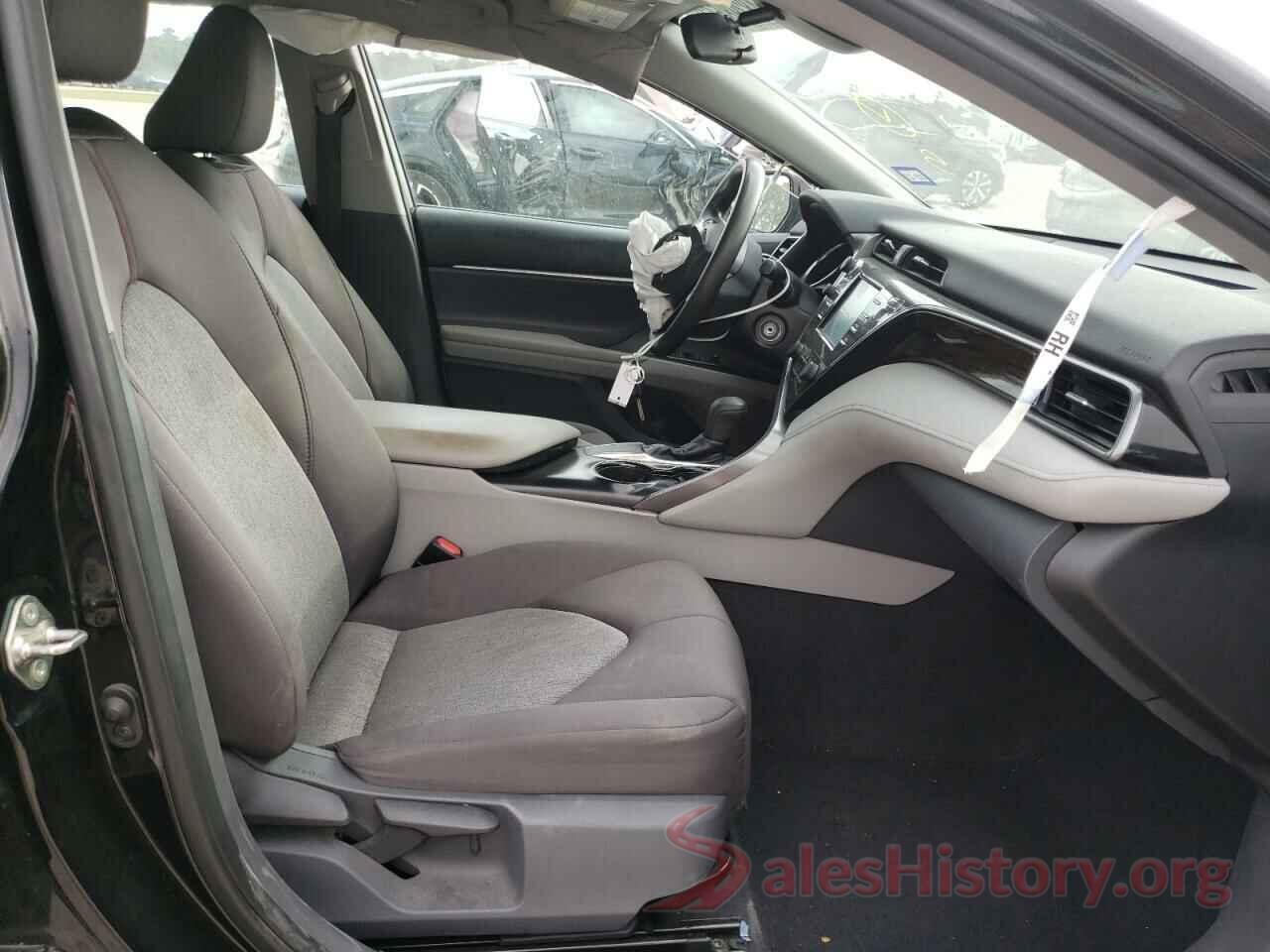 4T1B11HK7KU257097 2019 TOYOTA CAMRY