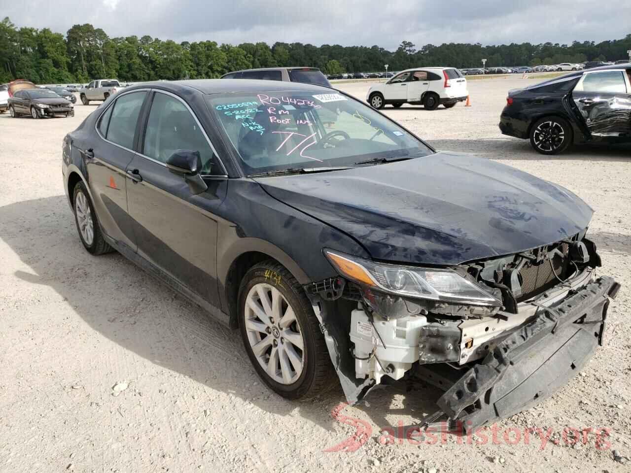 4T1B11HK7KU257097 2019 TOYOTA CAMRY