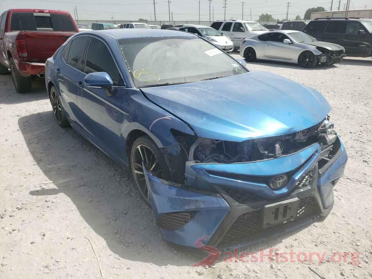 4T1B61HKXJU101832 2018 TOYOTA CAMRY