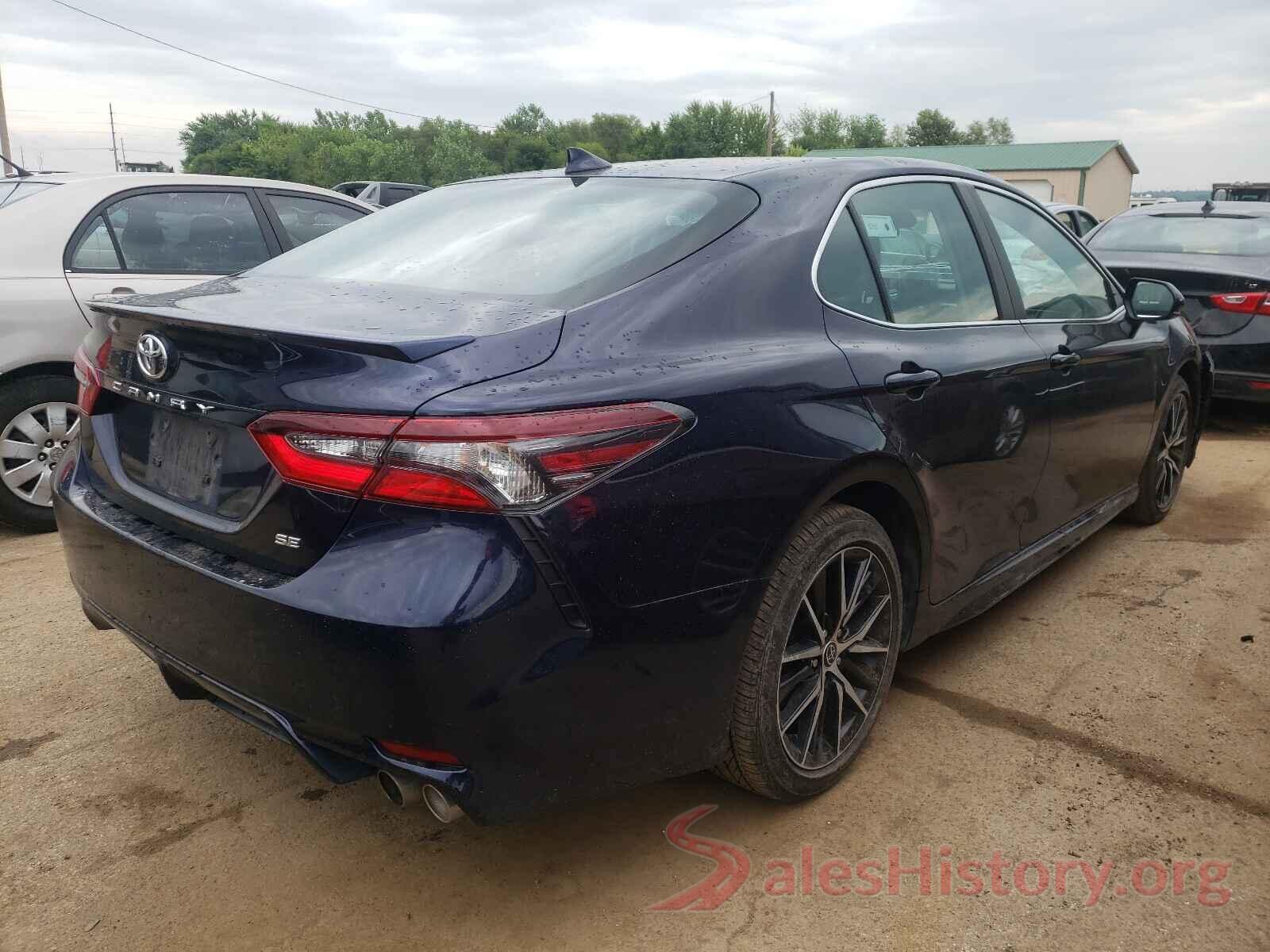 4T1G11AK8MU423498 2021 TOYOTA CAMRY