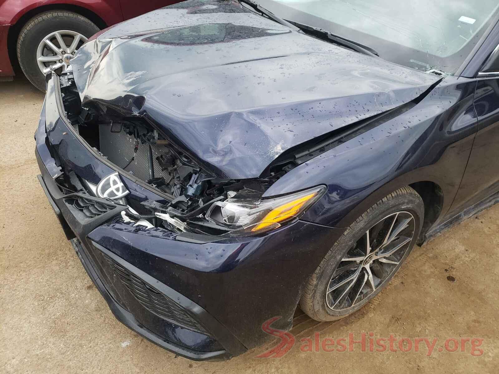 4T1G11AK8MU423498 2021 TOYOTA CAMRY