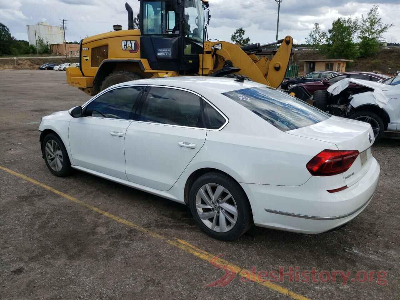 1VWBA7A38JC043425 2018 VOLKSWAGEN PASSAT