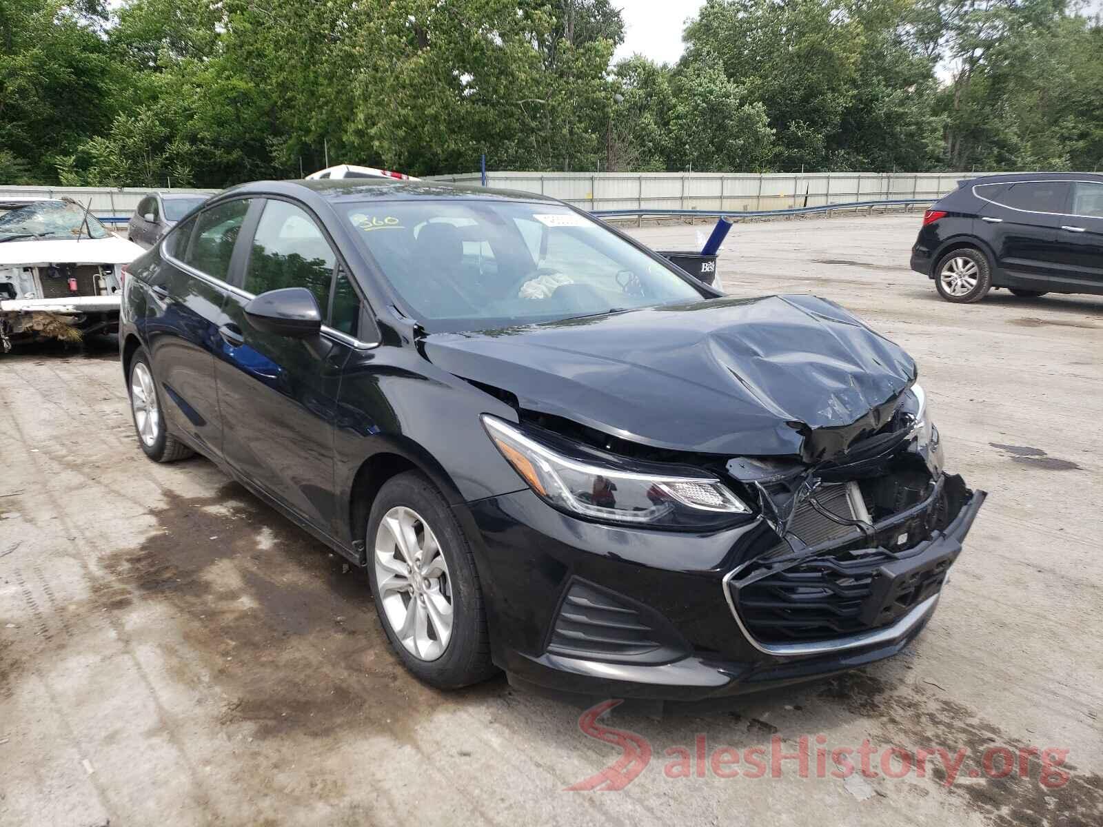 1G1BE5SM2K7143123 2019 CHEVROLET CRUZE