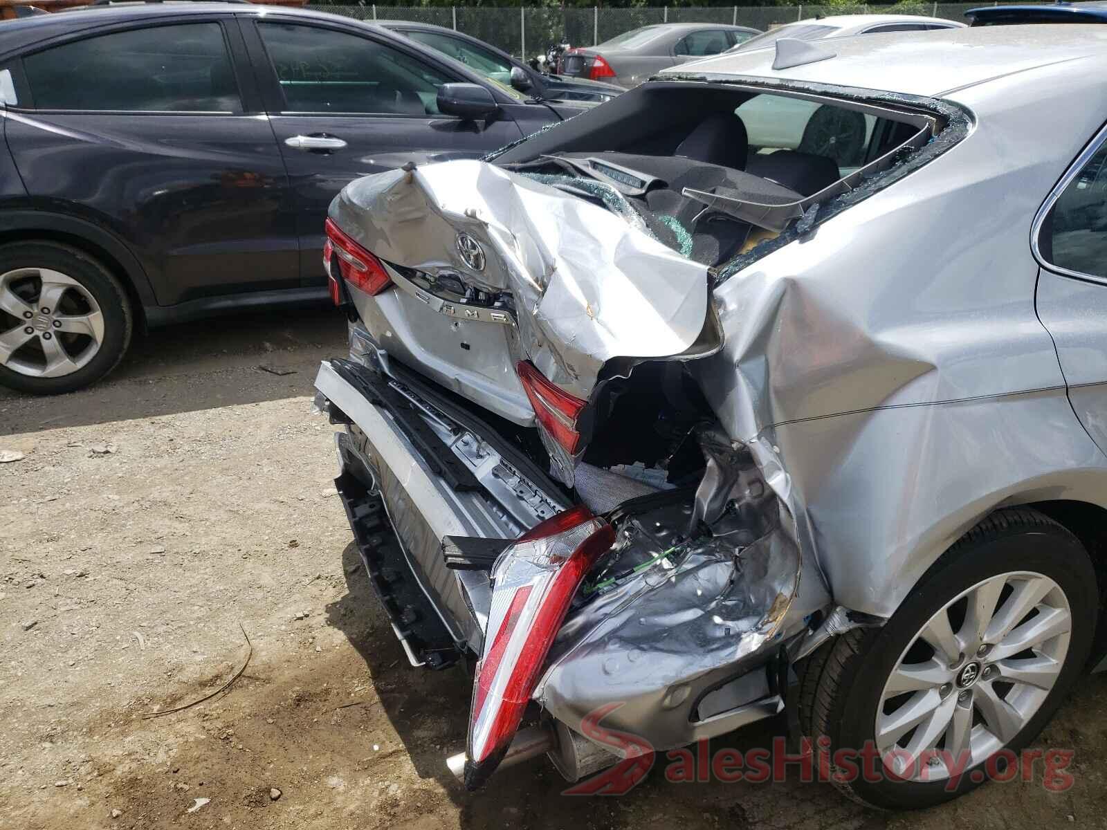 4T1B11HKXKU839713 2019 TOYOTA CAMRY