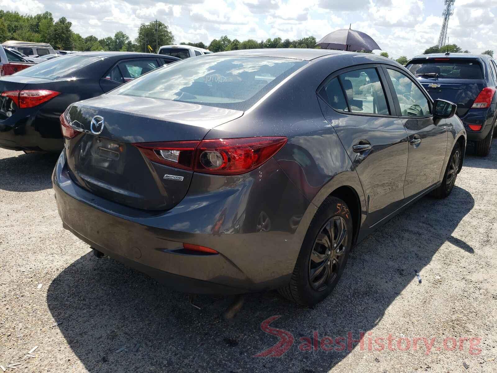 3MZBN1U79JM263655 2018 MAZDA 3