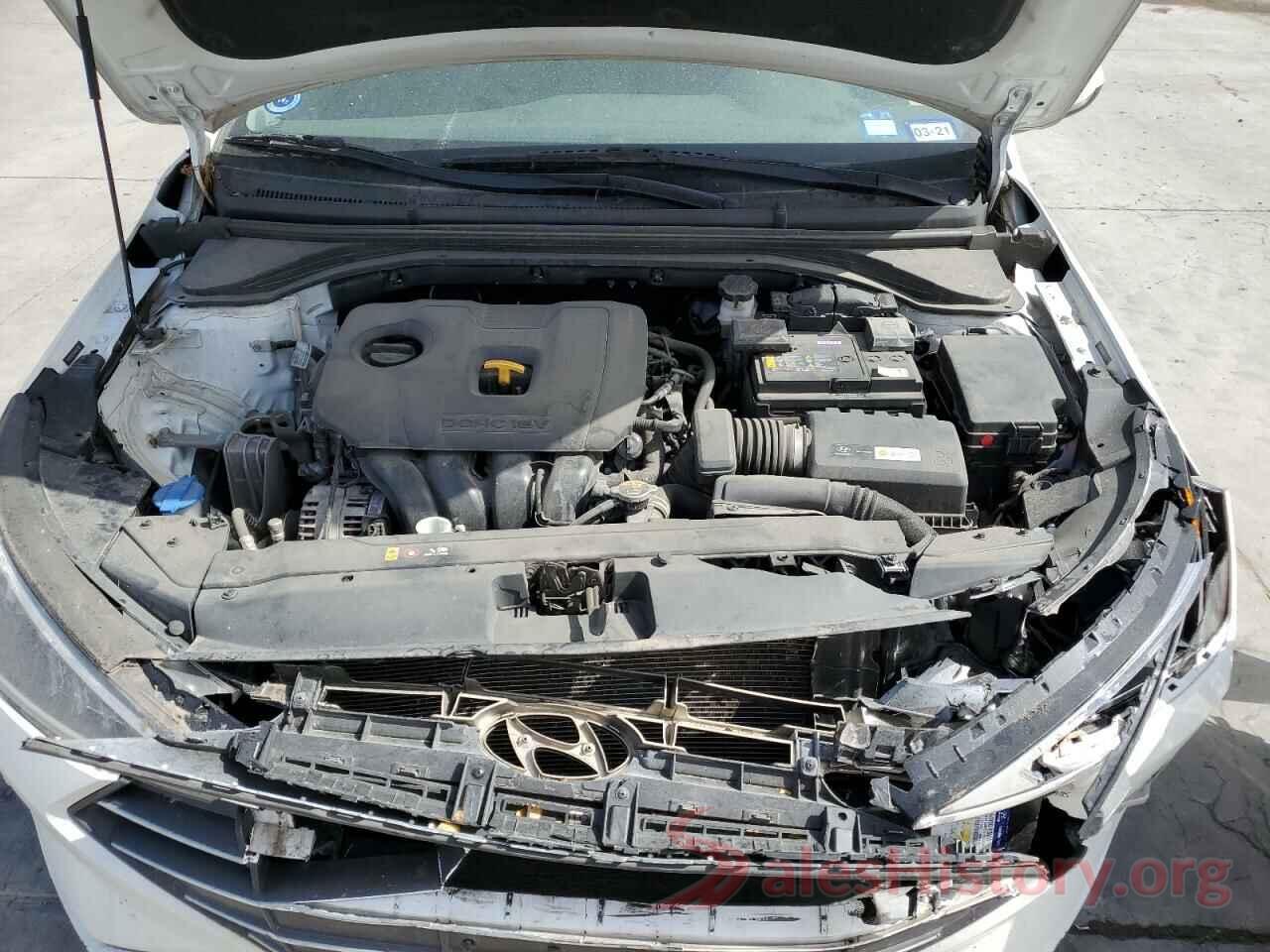 5NPD84LF0KH447189 2019 HYUNDAI ELANTRA