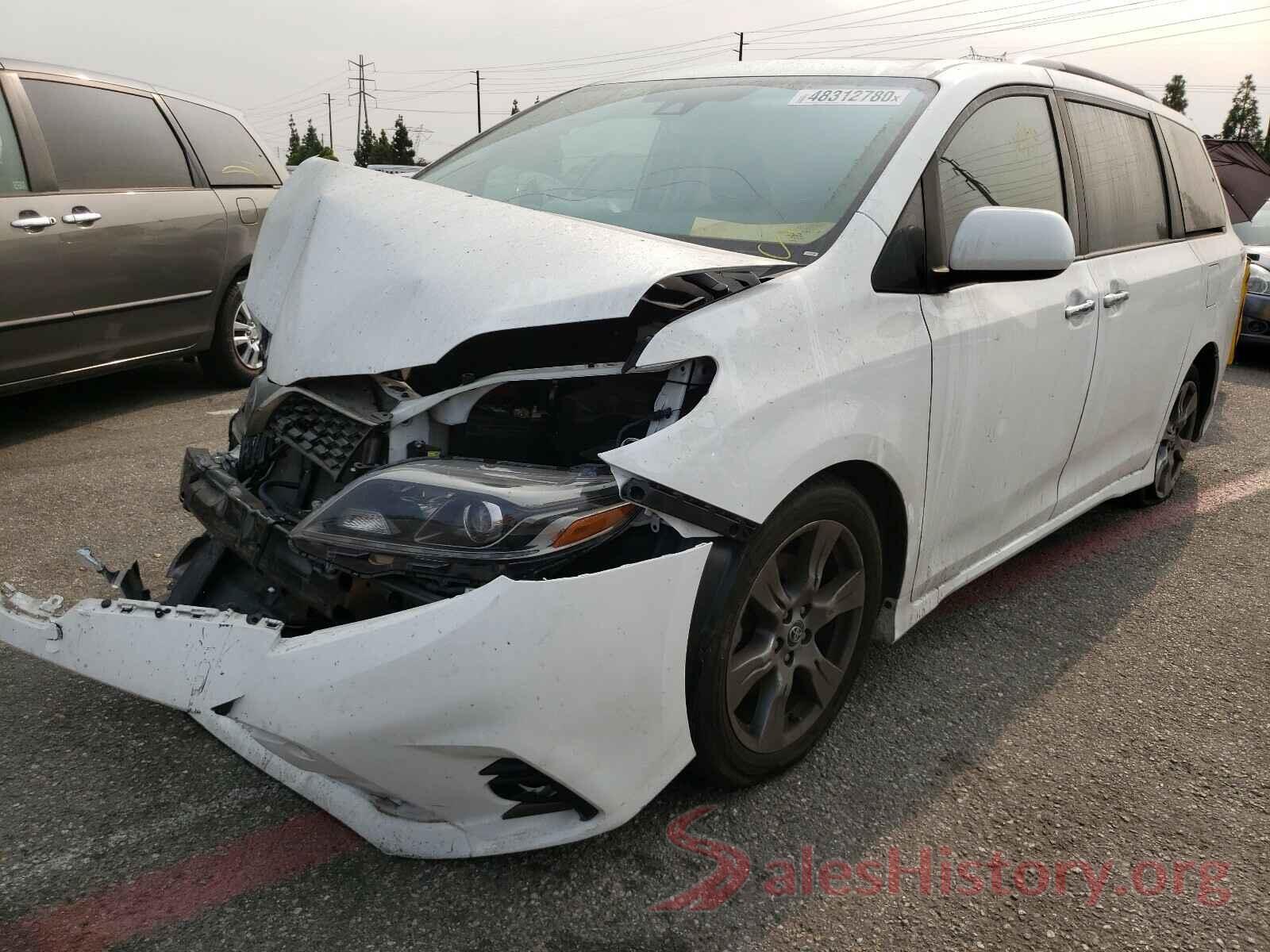 5TDXZ3DCXKS972487 2019 TOYOTA SIENNA