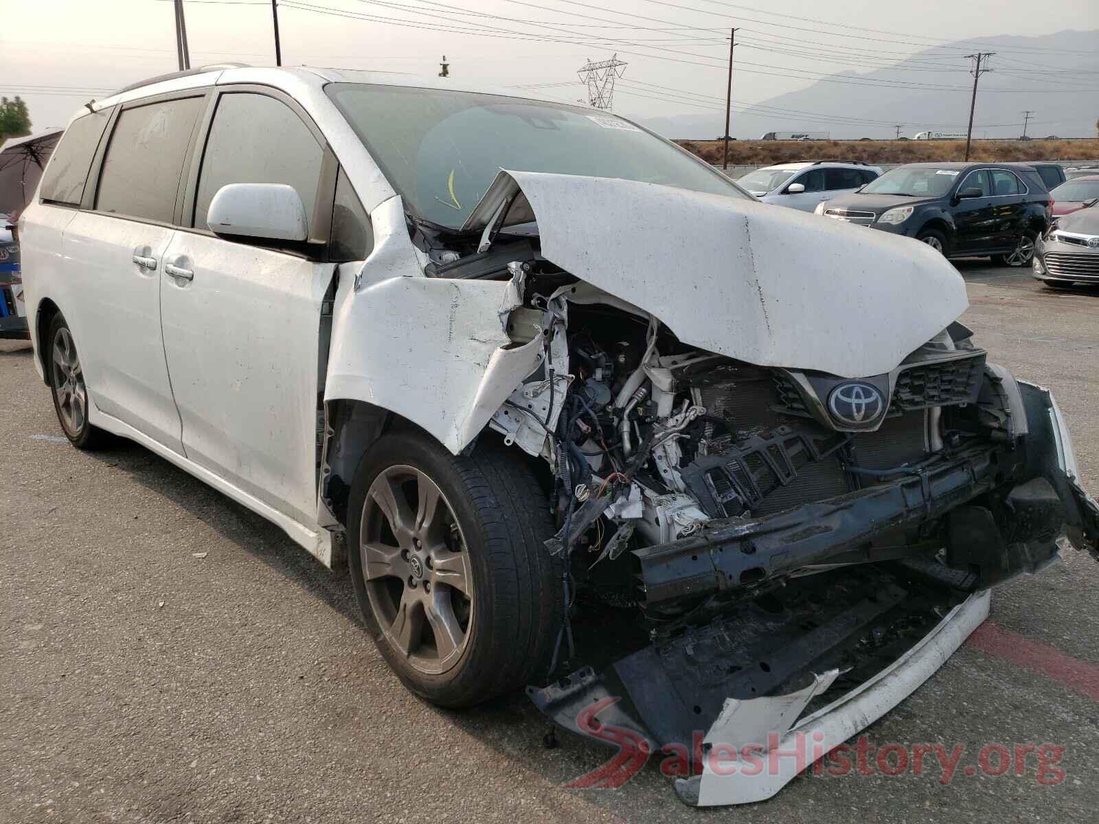 5TDXZ3DCXKS972487 2019 TOYOTA SIENNA