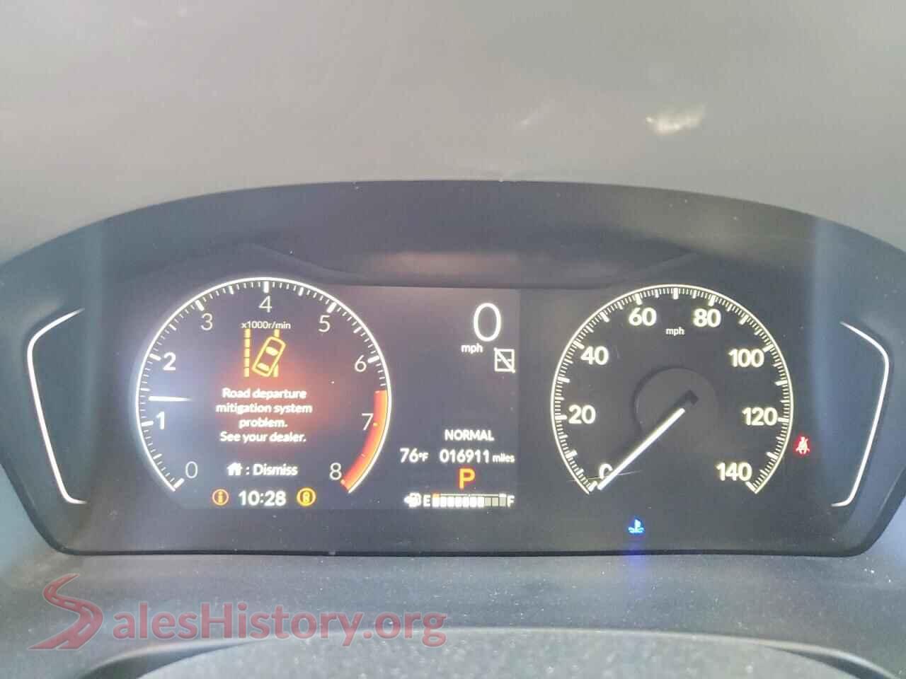 2025 HONDA PILOT VIN 5FNYG1H74SB136805, interior center console