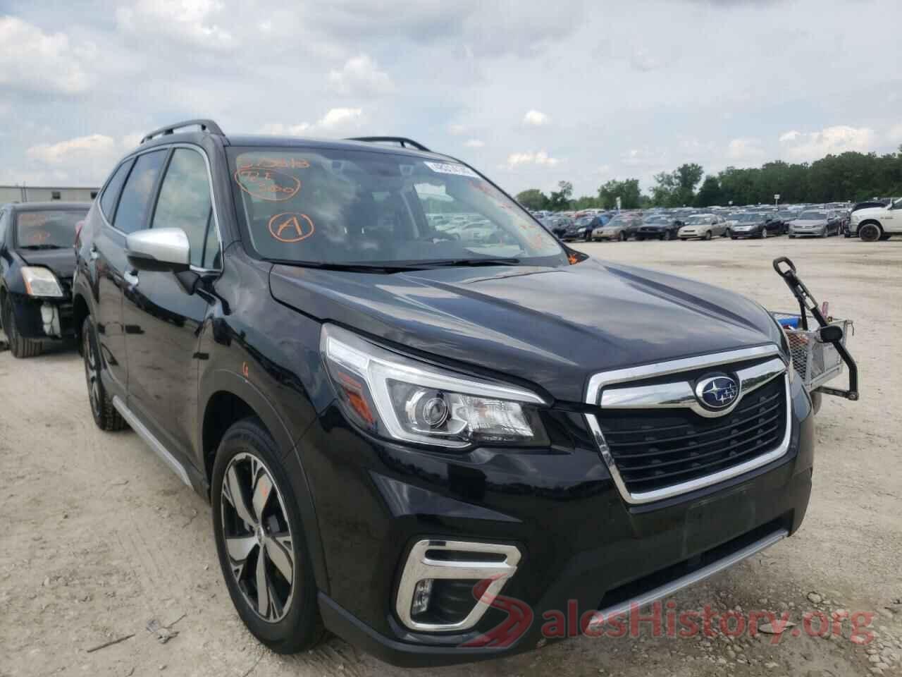 JF2SKAWC9KH575813 2019 SUBARU FORESTER