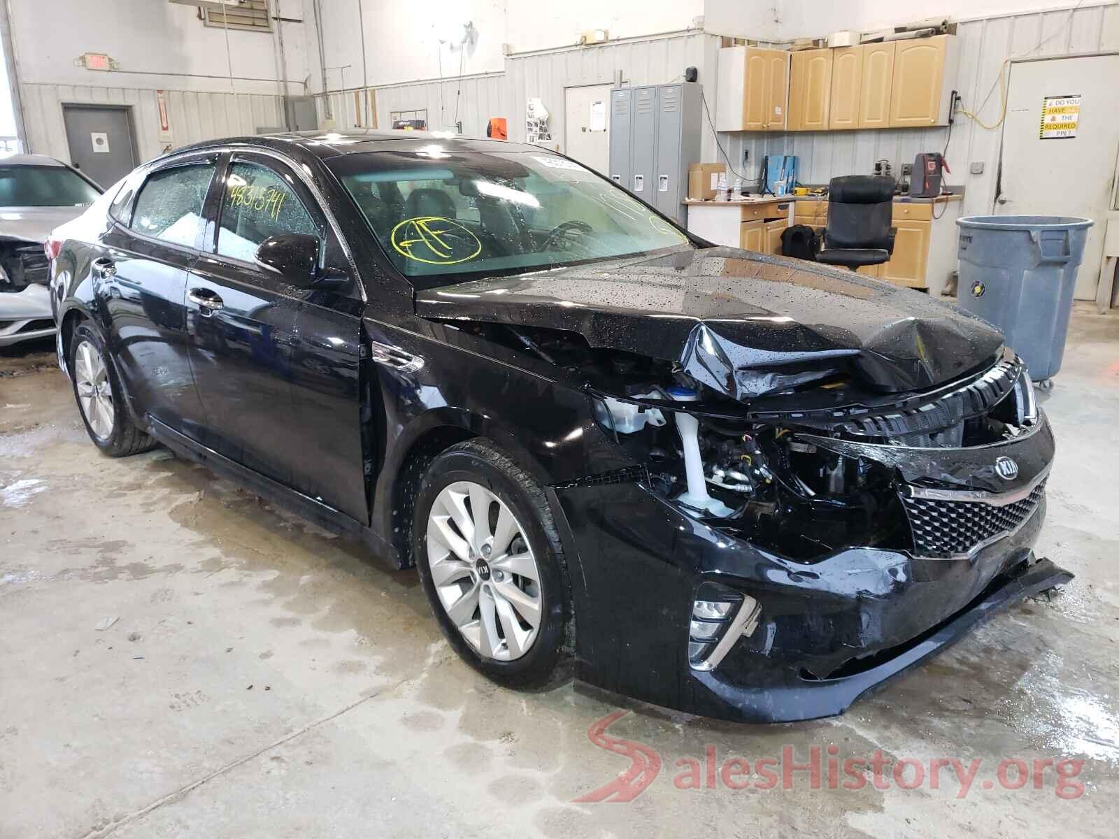 5XXGU4L31JG191783 2018 KIA OPTIMA