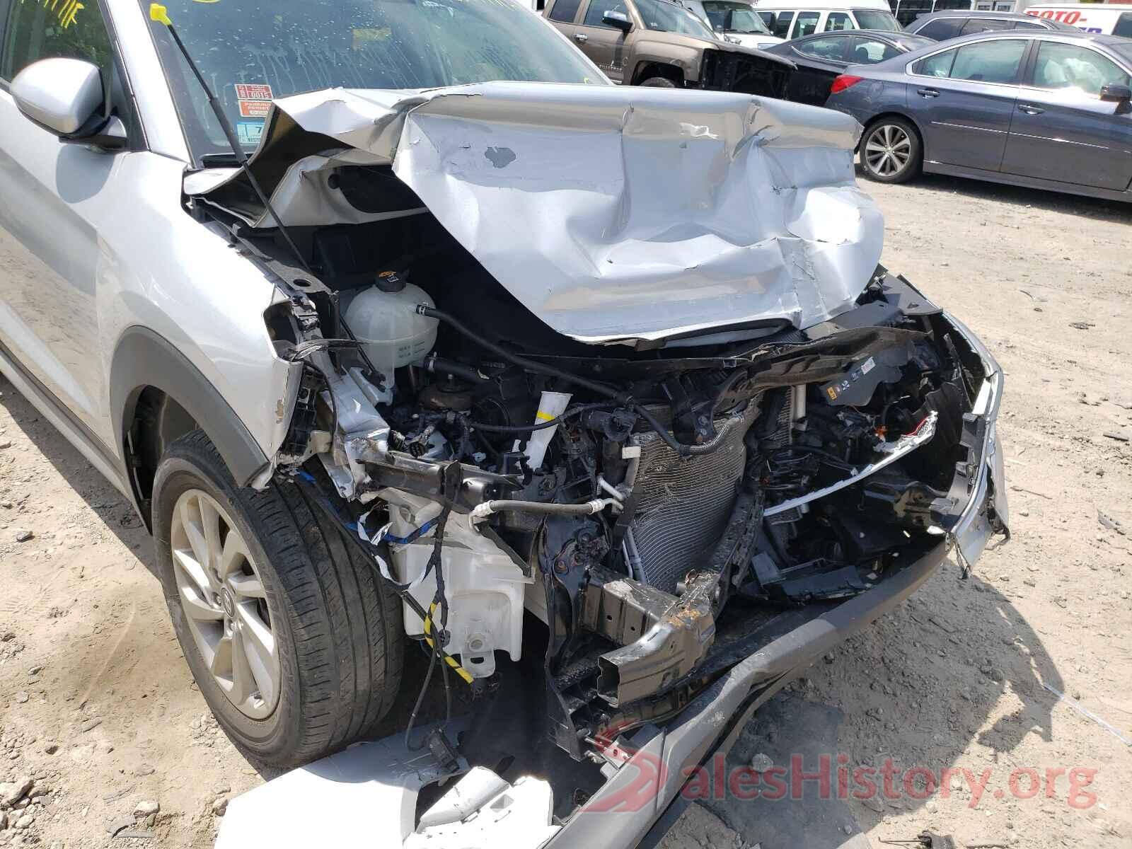 KM8J3CA43HU475401 2017 HYUNDAI TUCSON