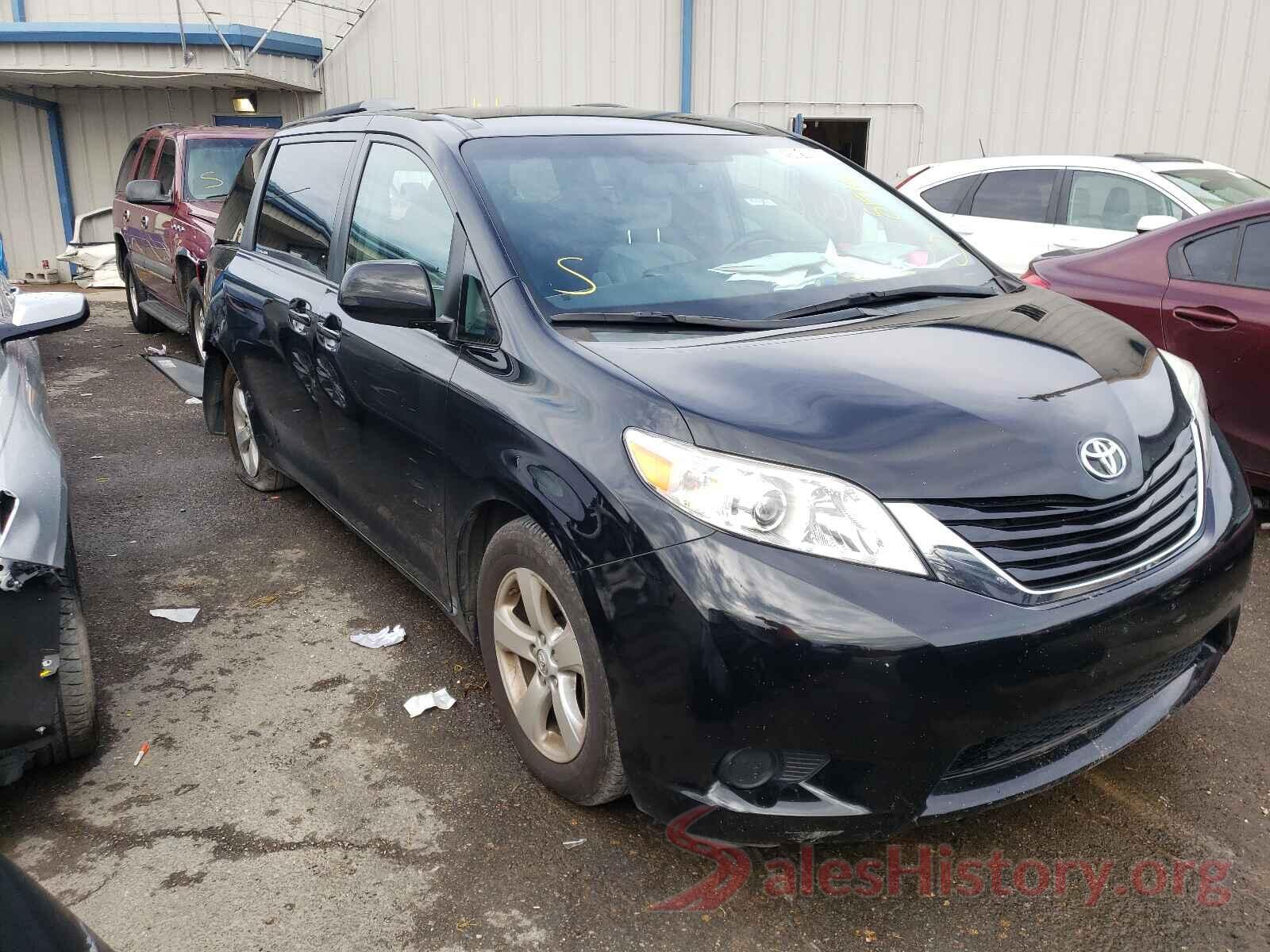 5TDKK3DC3GS713863 2016 TOYOTA SIENNA