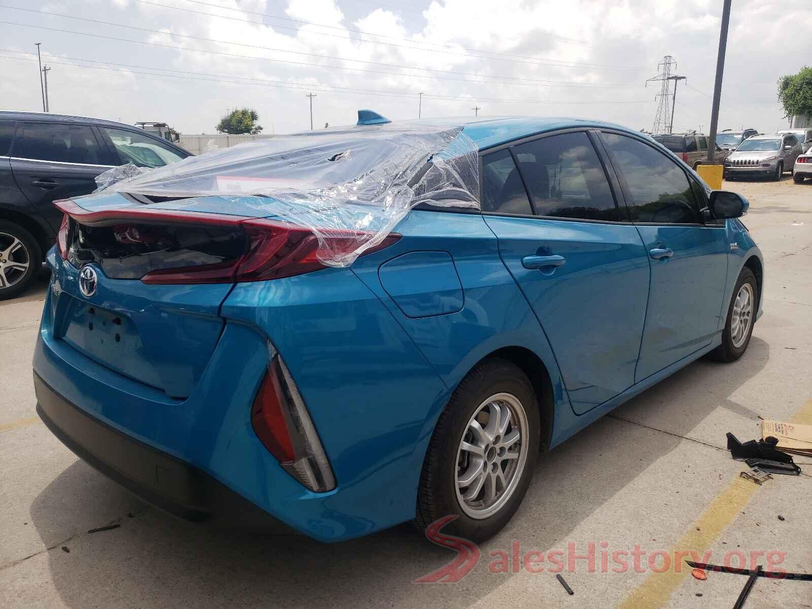 JTDKARFP8J3100412 2018 TOYOTA PRIUS