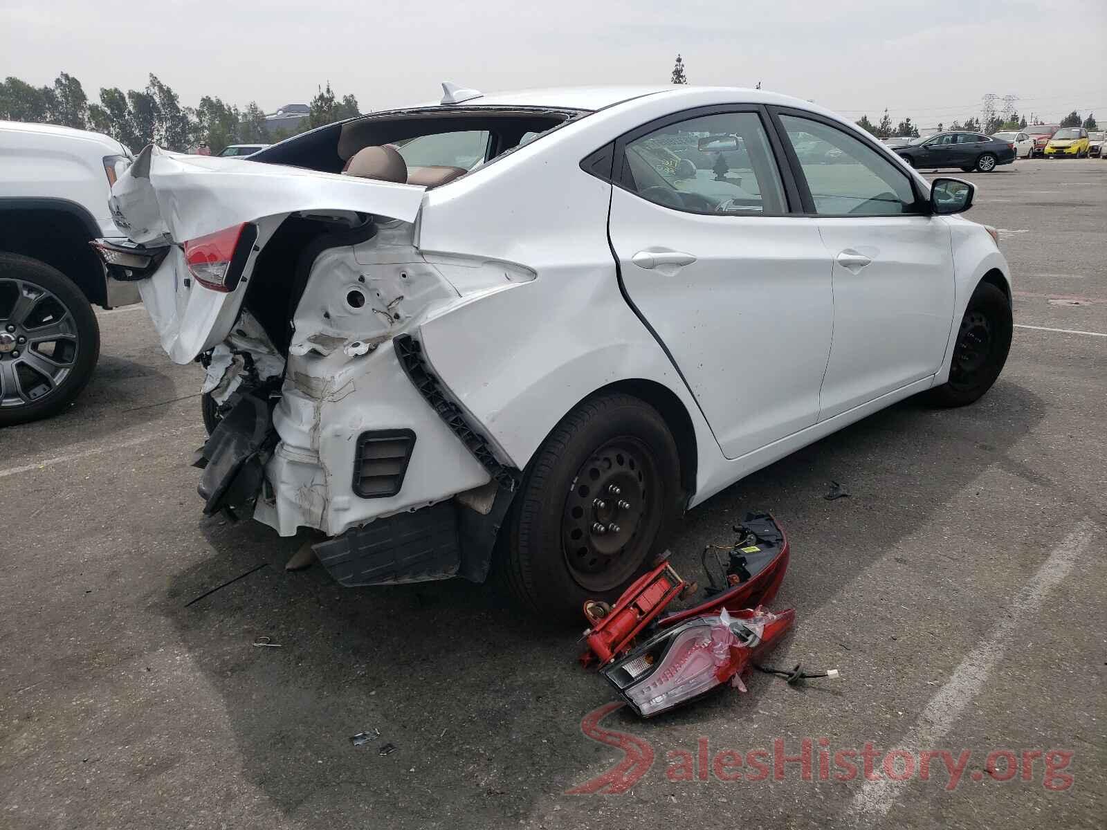 5NPDH4AE8GH749878 2016 HYUNDAI ELANTRA