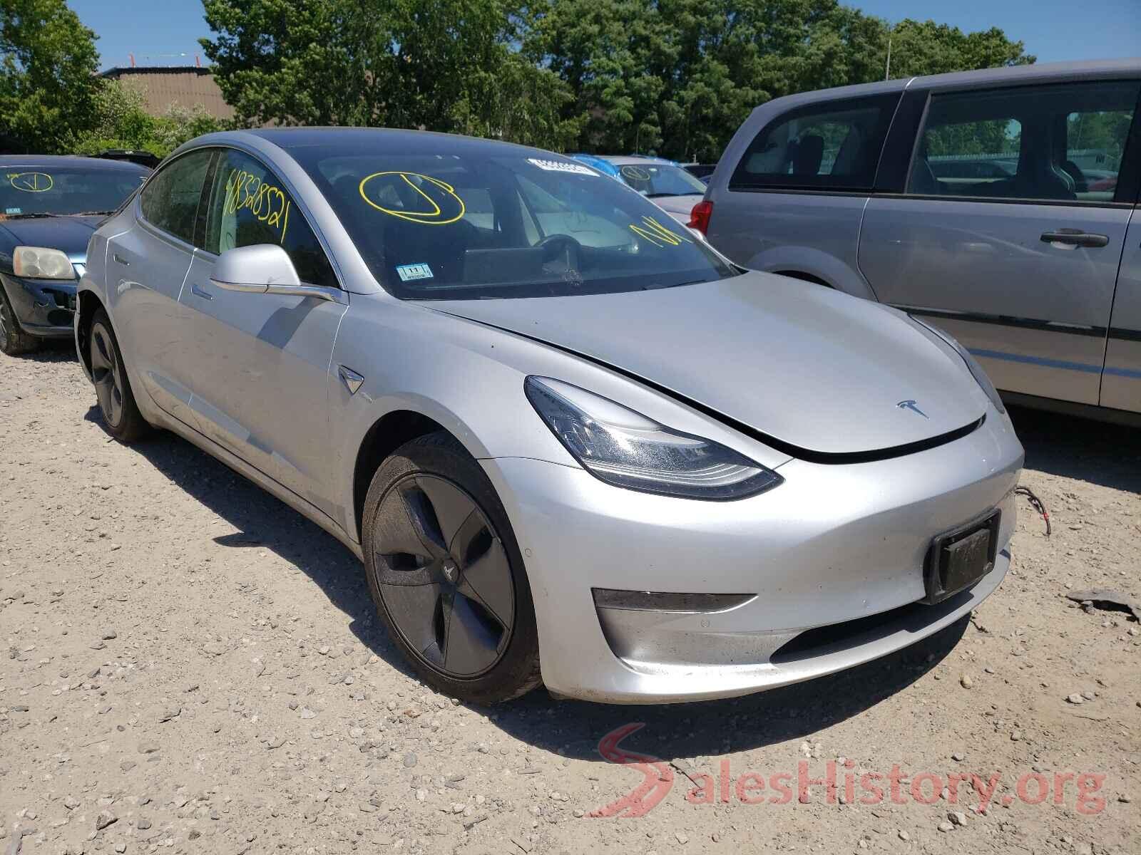 5YJ3E1EBXJF084894 2018 TESLA MODEL 3