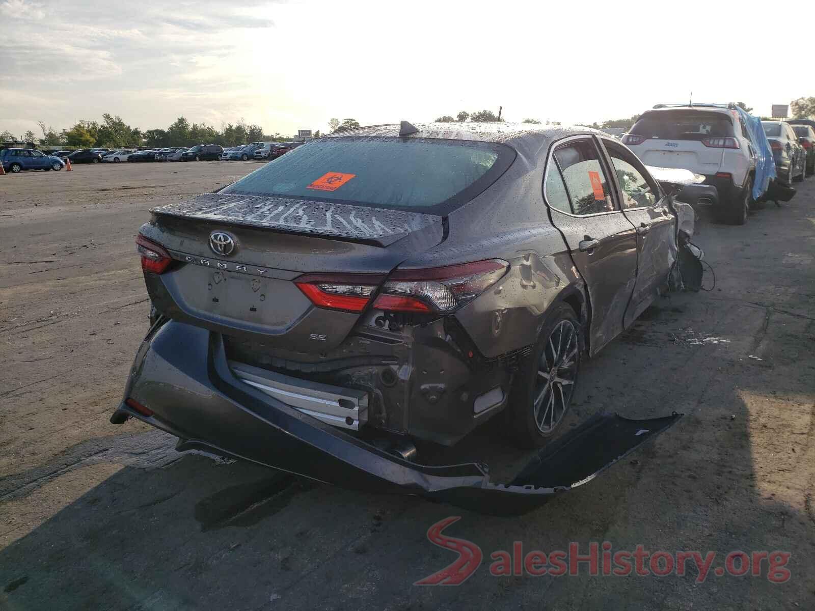 4T1G11AK2MU414697 2021 TOYOTA CAMRY