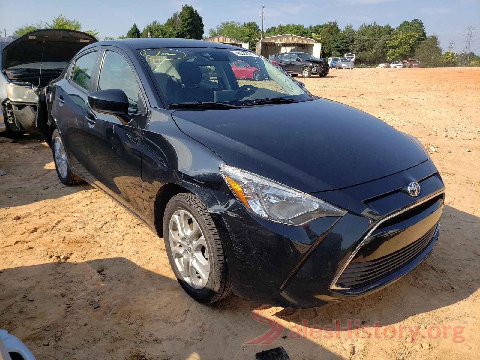 3MYDLBYV5HY147437 2017 TOYOTA YARIS