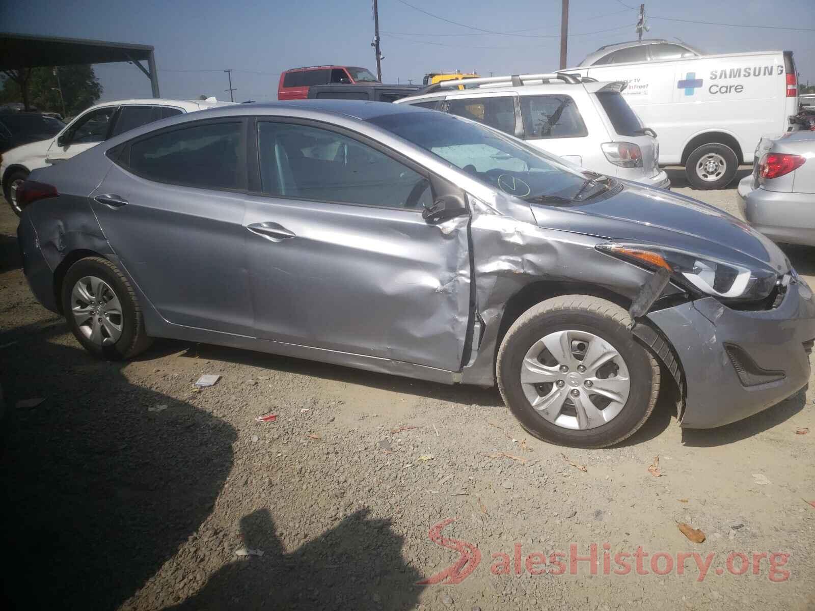 5NPDH4AE5GH762393 2016 HYUNDAI ELANTRA