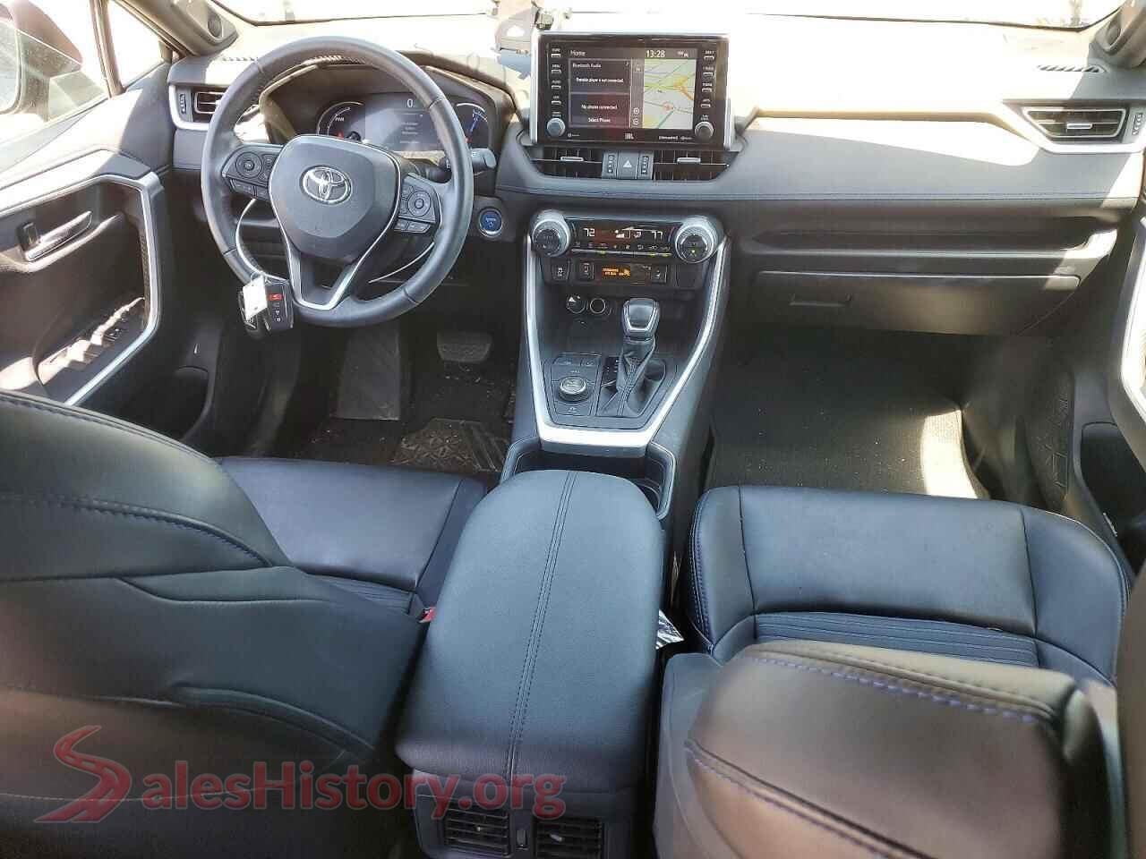2019 TOYOTA RAV4 VIN 2T3EWRFVXKW015678, interior dashboard