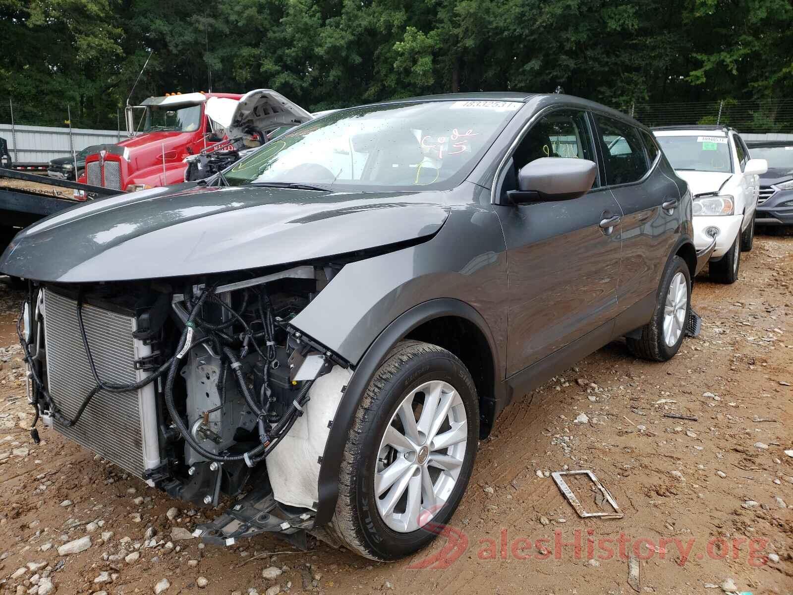 JN1BJ1CP9JW164062 2018 NISSAN ROGUE