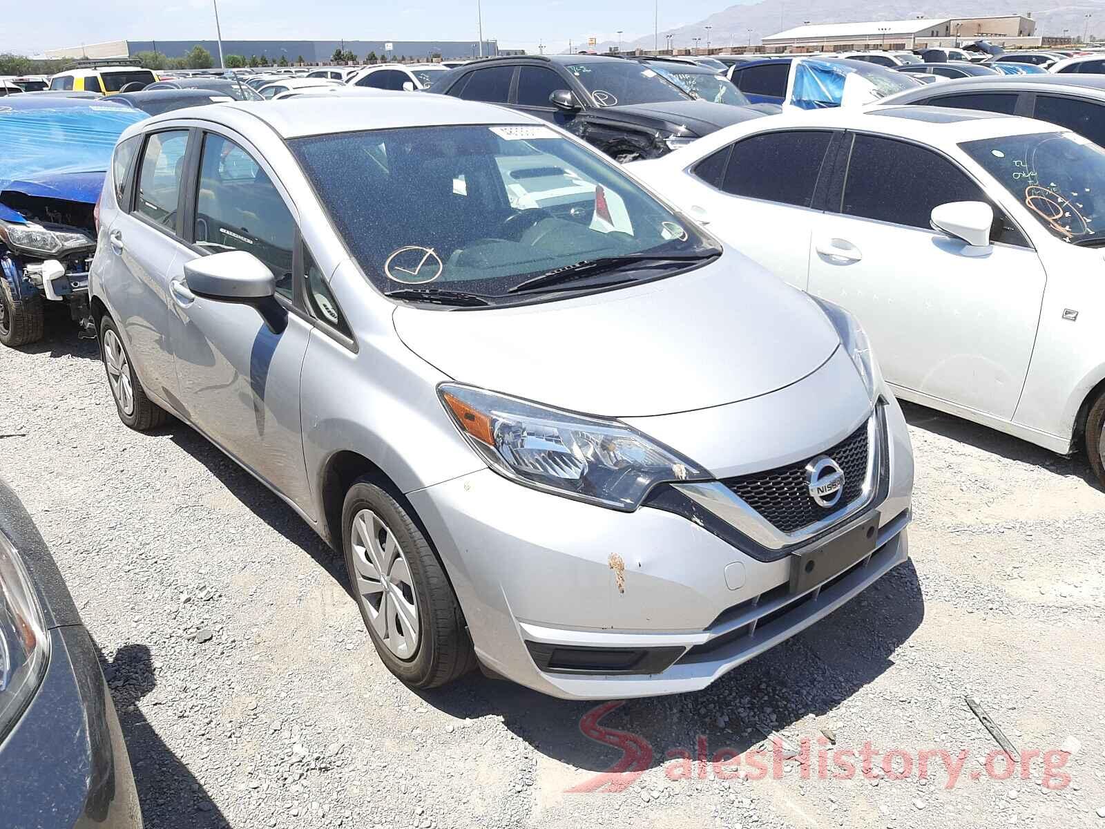 3N1CE2CP1JL354815 2018 NISSAN VERSA